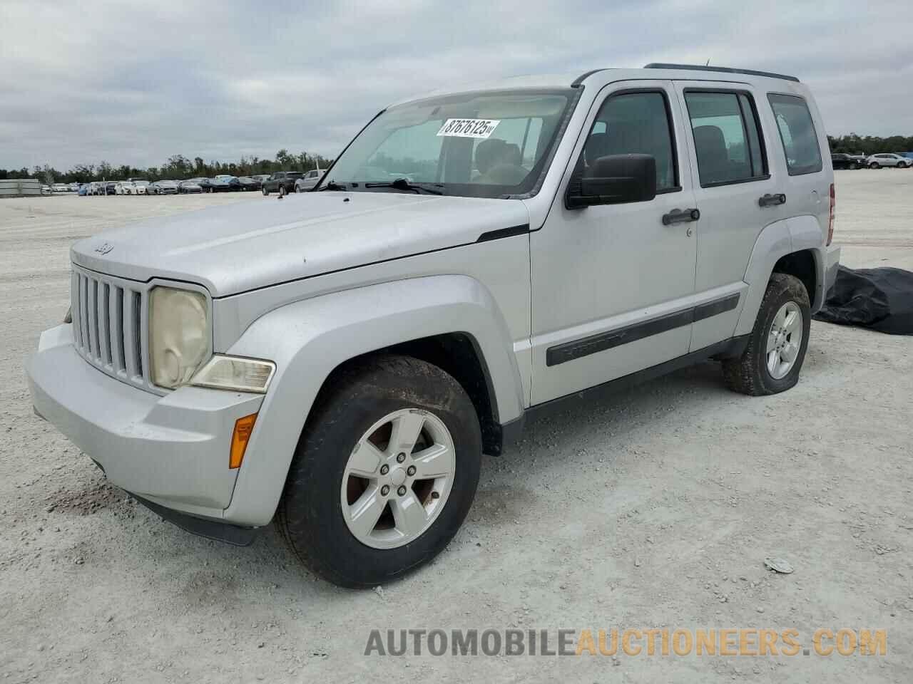 1C4PJLAK9CW213561 JEEP LIBERTY 2012