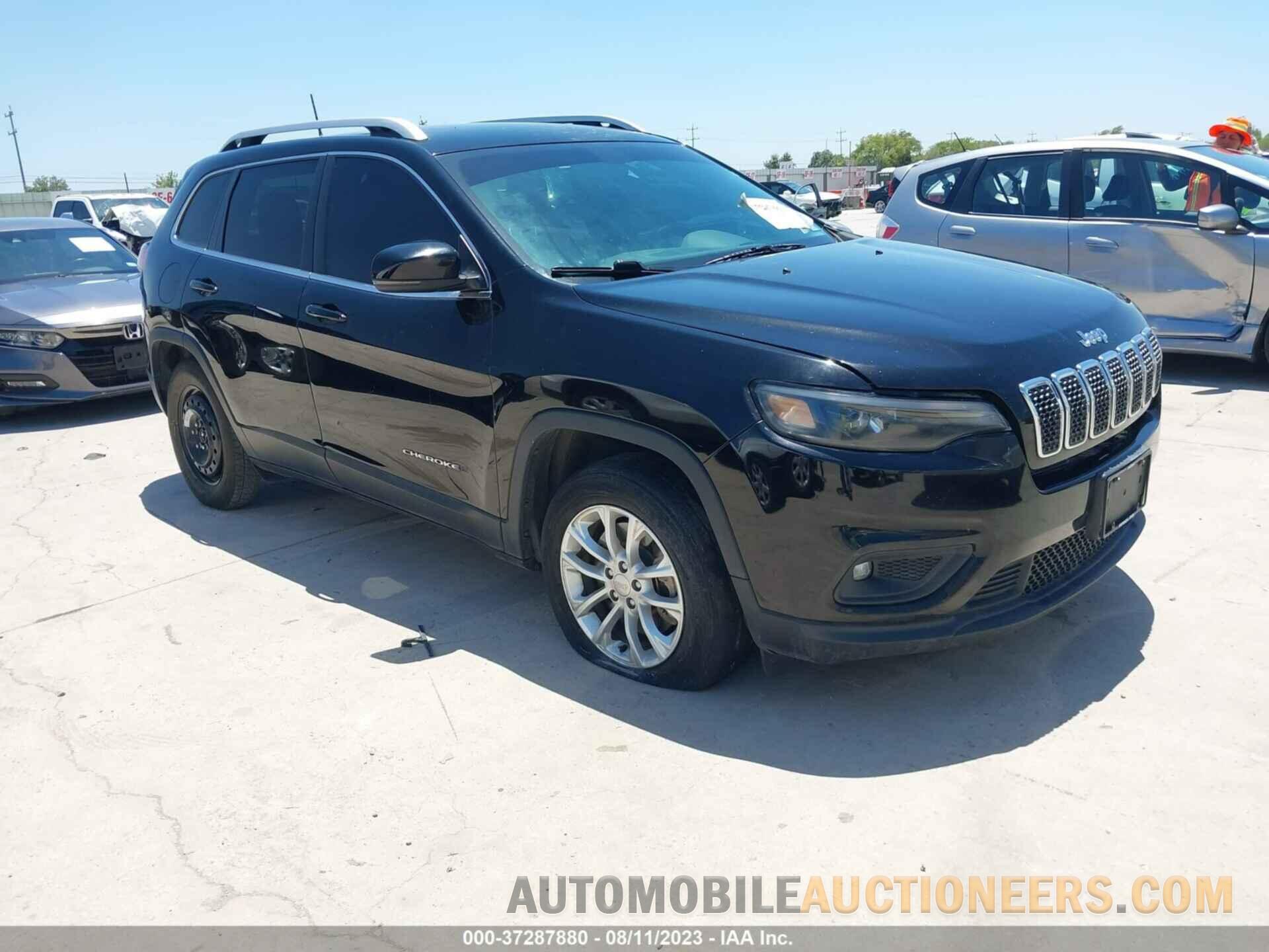 1C4PJLCB1KD454585 JEEP CHEROKEE 2019