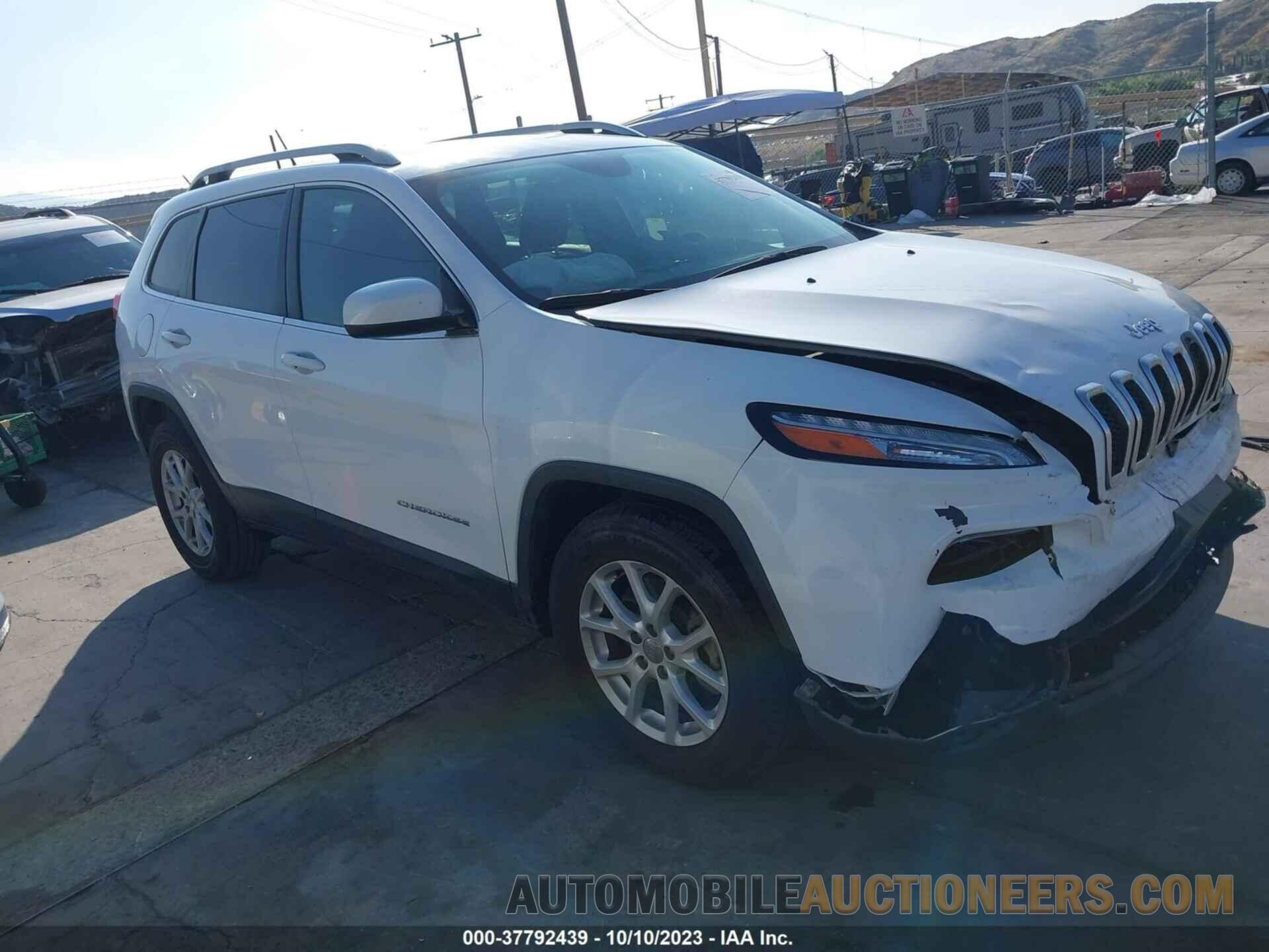 1C4PJLCB2JD615248 JEEP CHEROKEE 2018