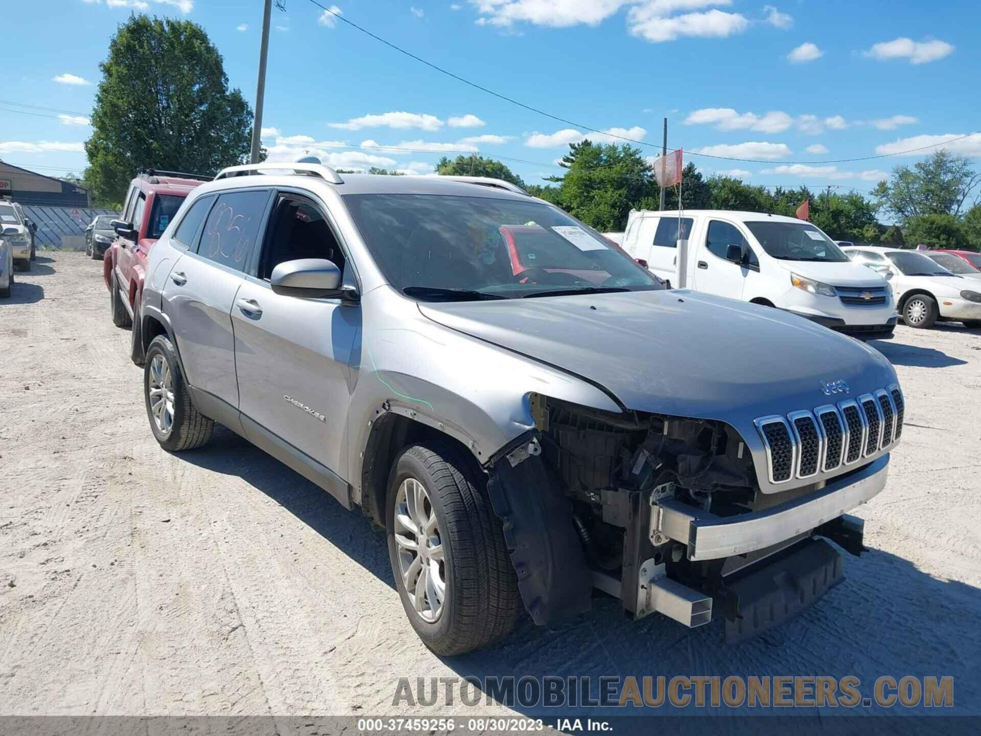 1C4PJLCB2KD269753 JEEP CHEROKEE 2019