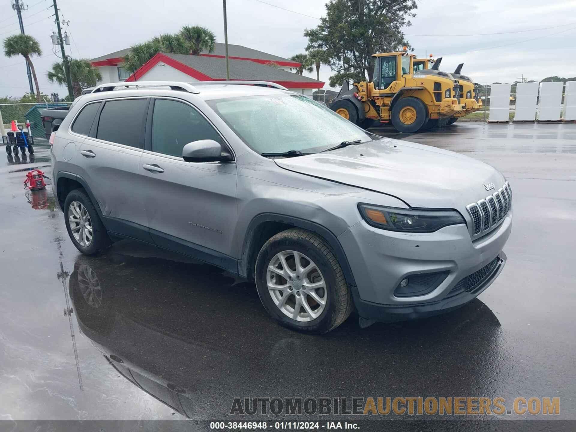 1C4PJLCB2KD333077 JEEP CHEROKEE 2019