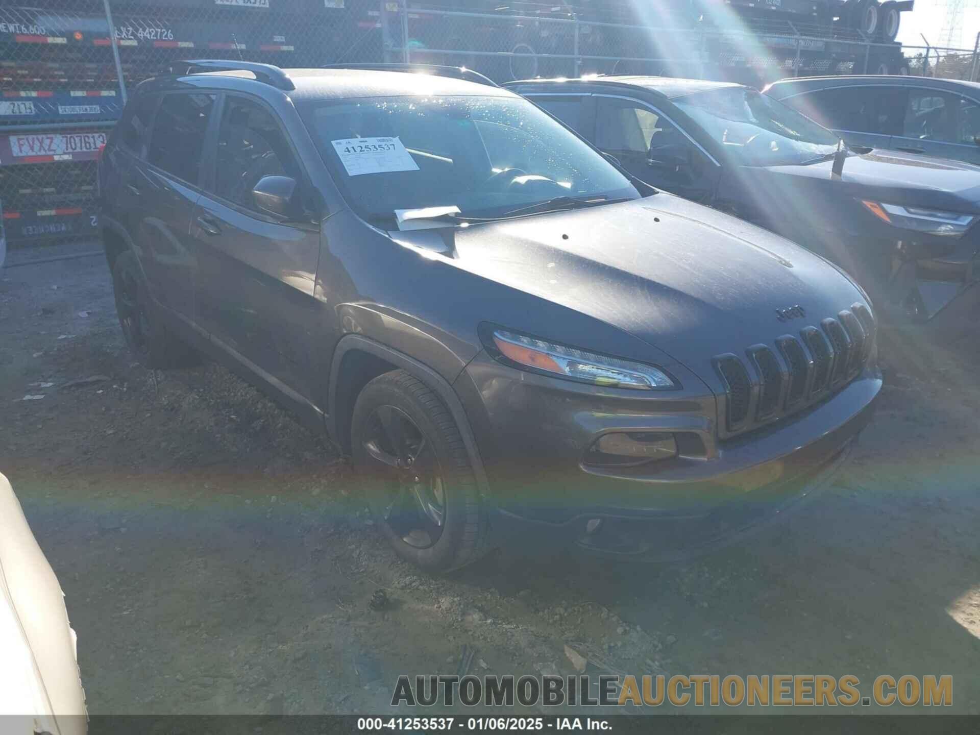 1C4PJLCB3JD584172 JEEP CHEROKEE 2018