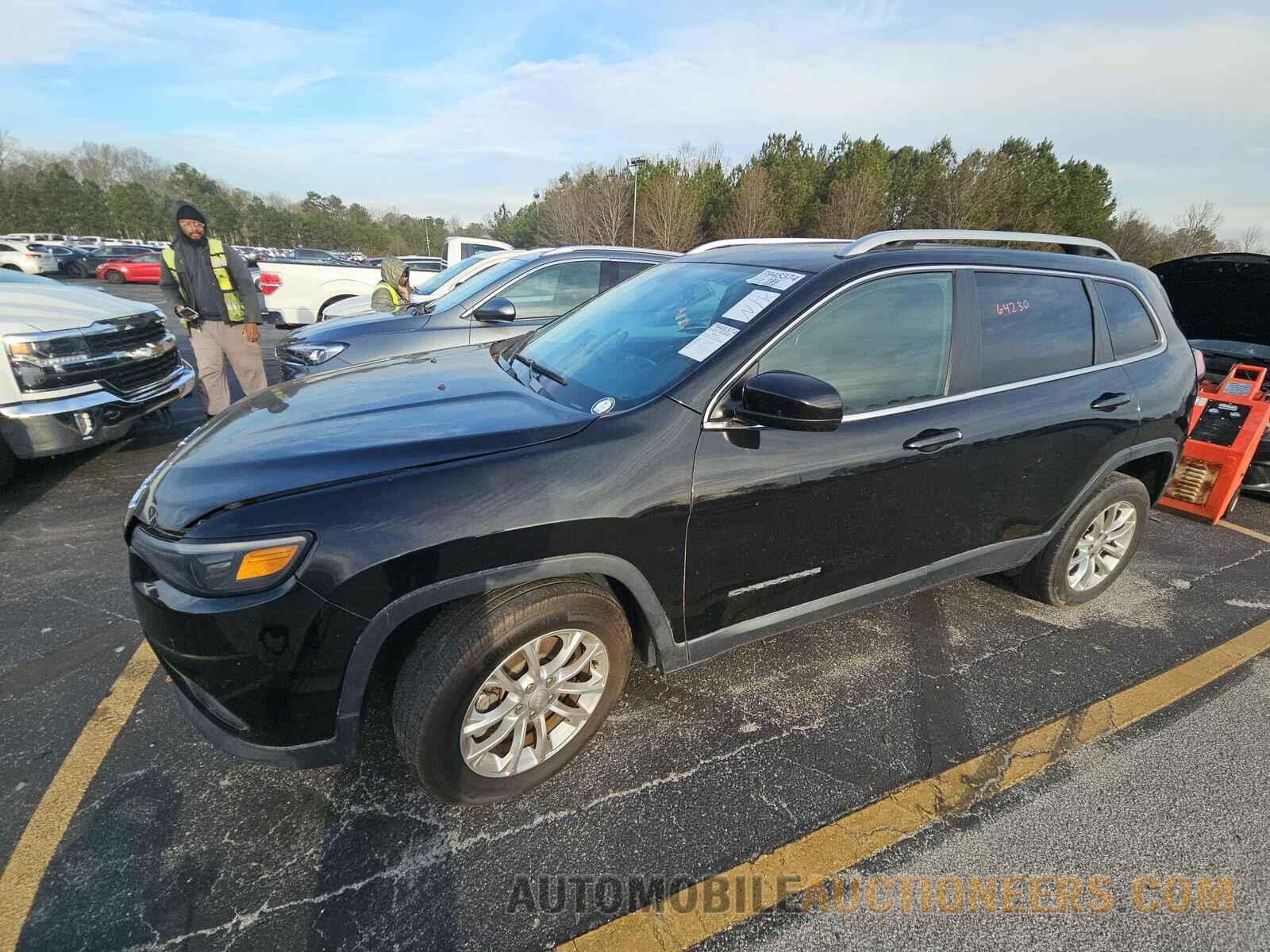 1C4PJLCB3KD269633 Jeep Cherokee 2019