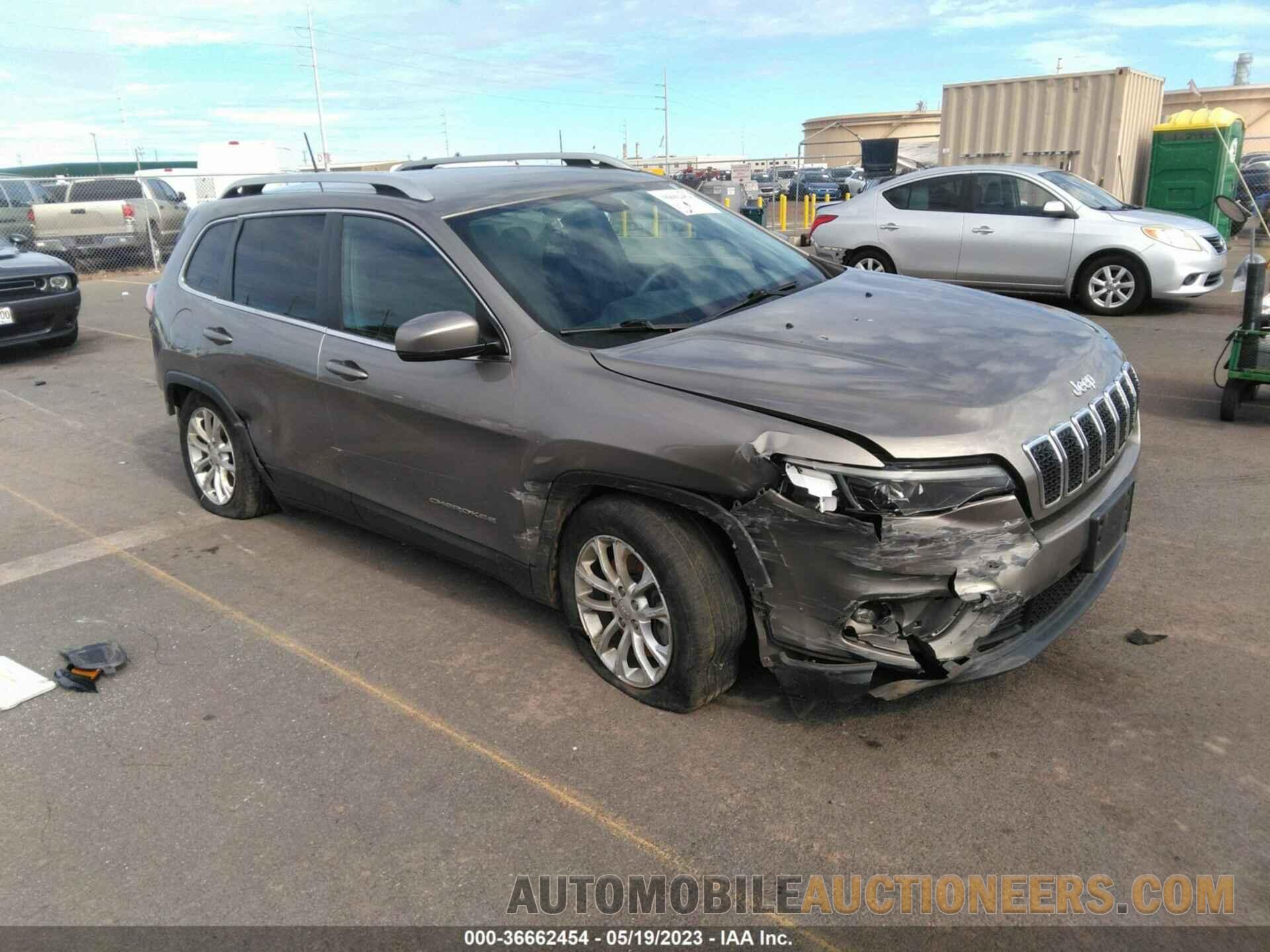 1C4PJLCB3KD411706 JEEP CHEROKEE 2019