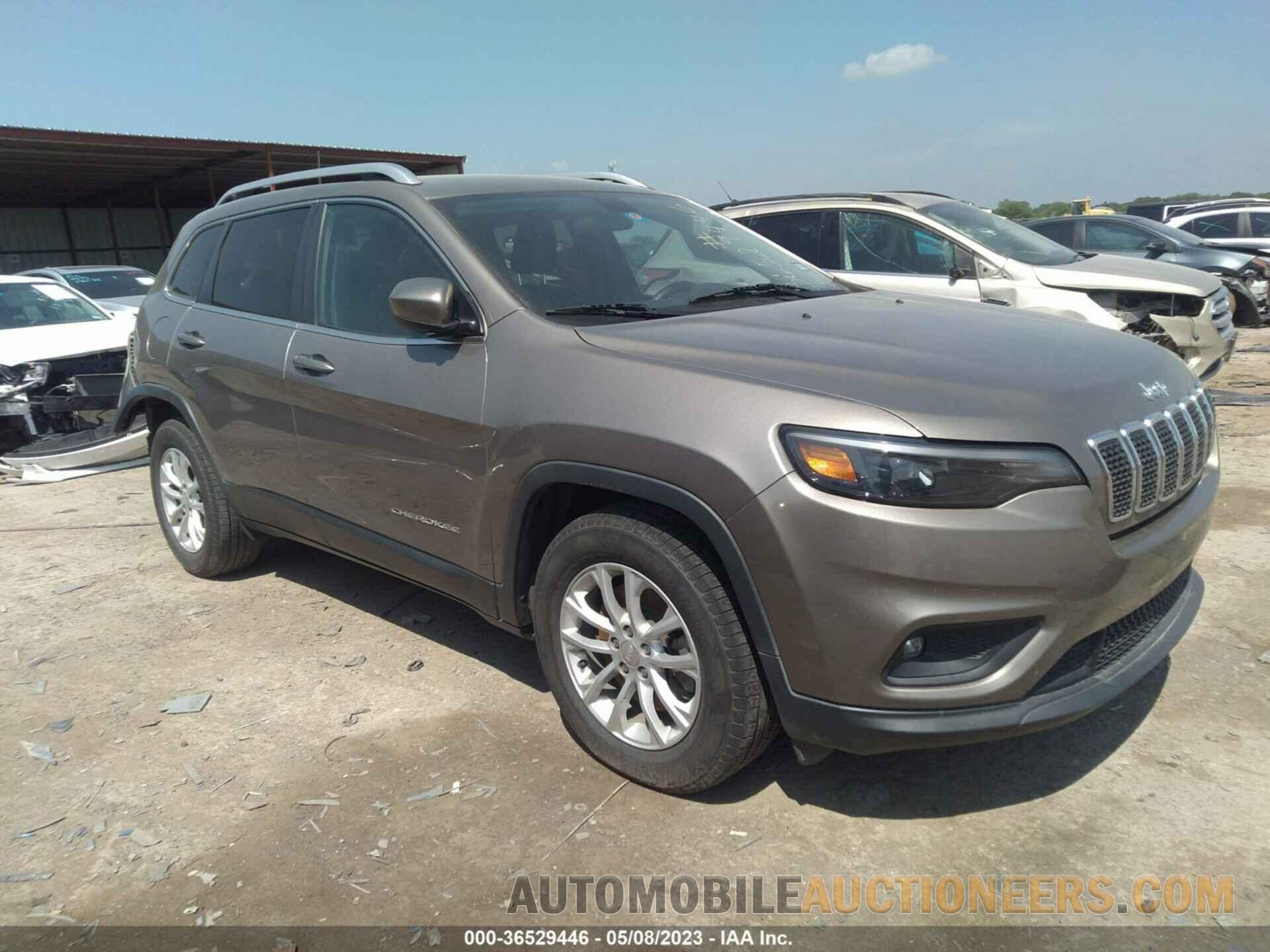 1C4PJLCB3KD486406 JEEP CHEROKEE 2019