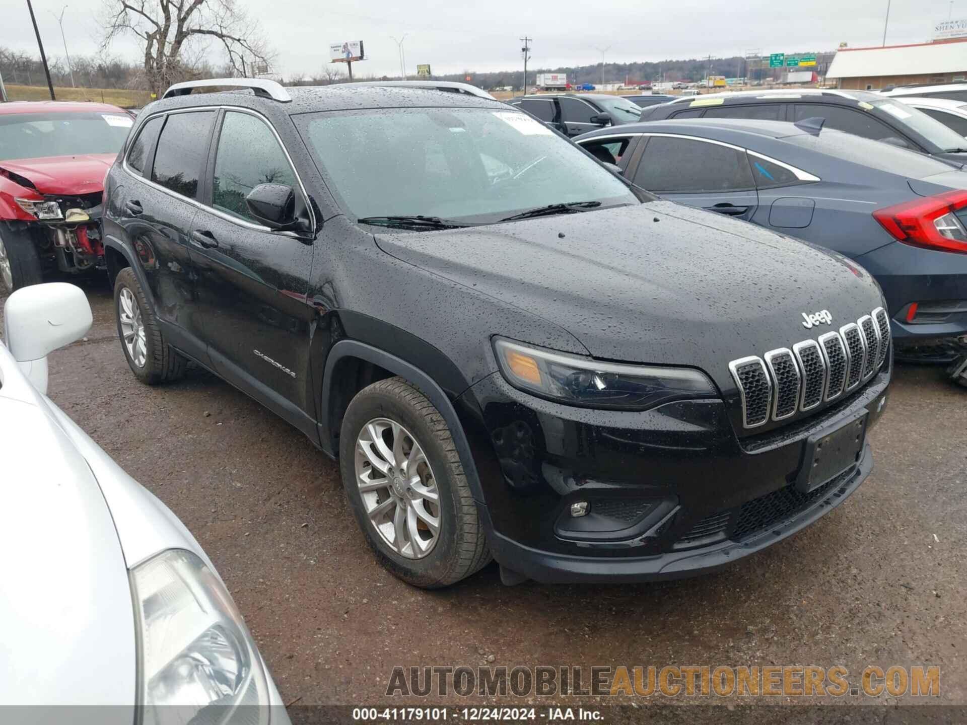 1C4PJLCB4KD220229 JEEP CHEROKEE 2019