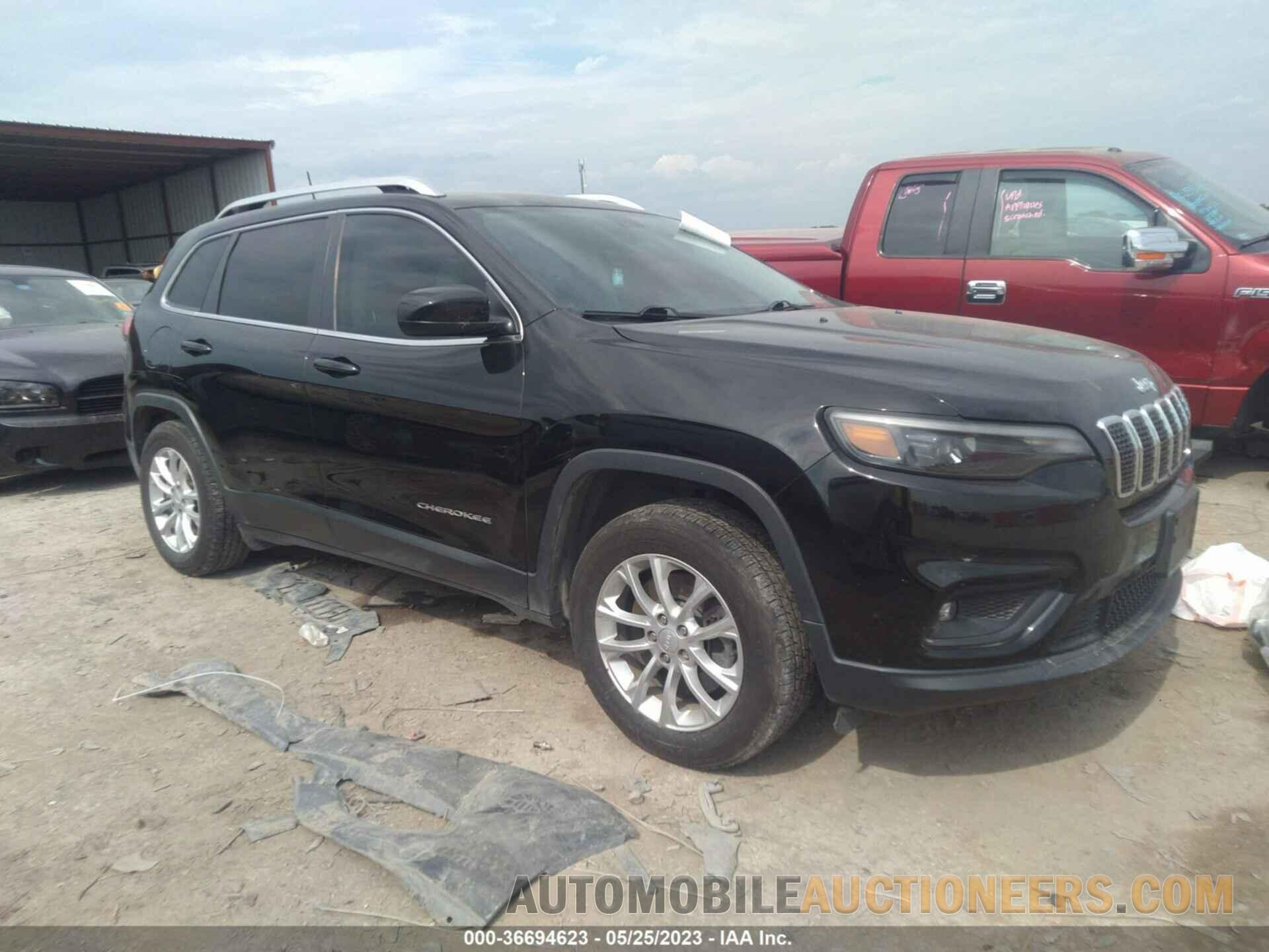 1C4PJLCB4KD312134 JEEP CHEROKEE 2019