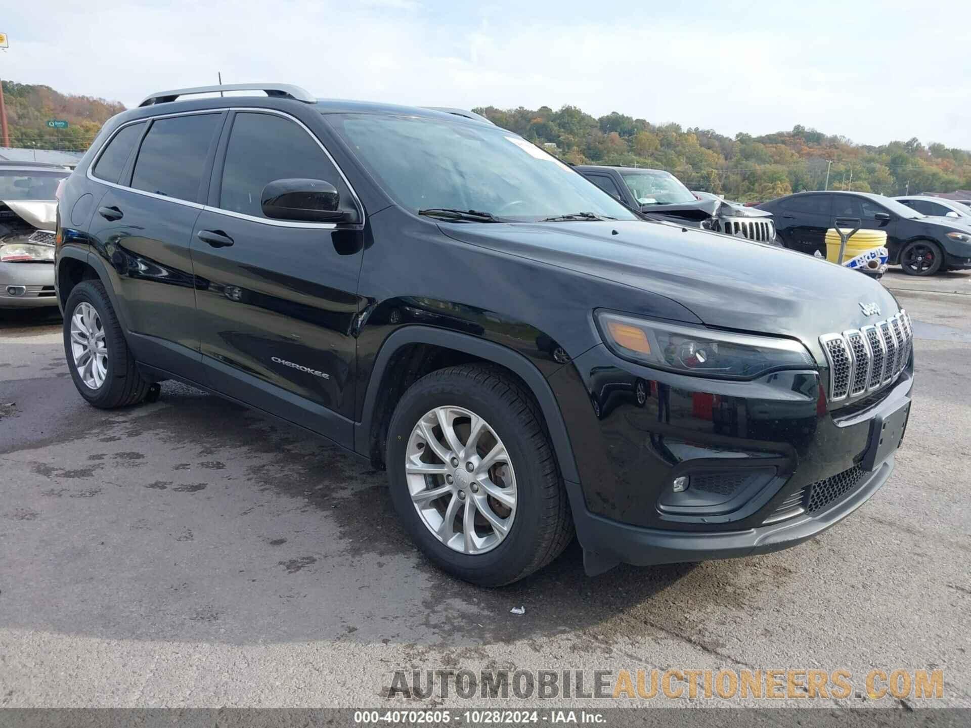 1C4PJLCB4KD348745 JEEP CHEROKEE 2019