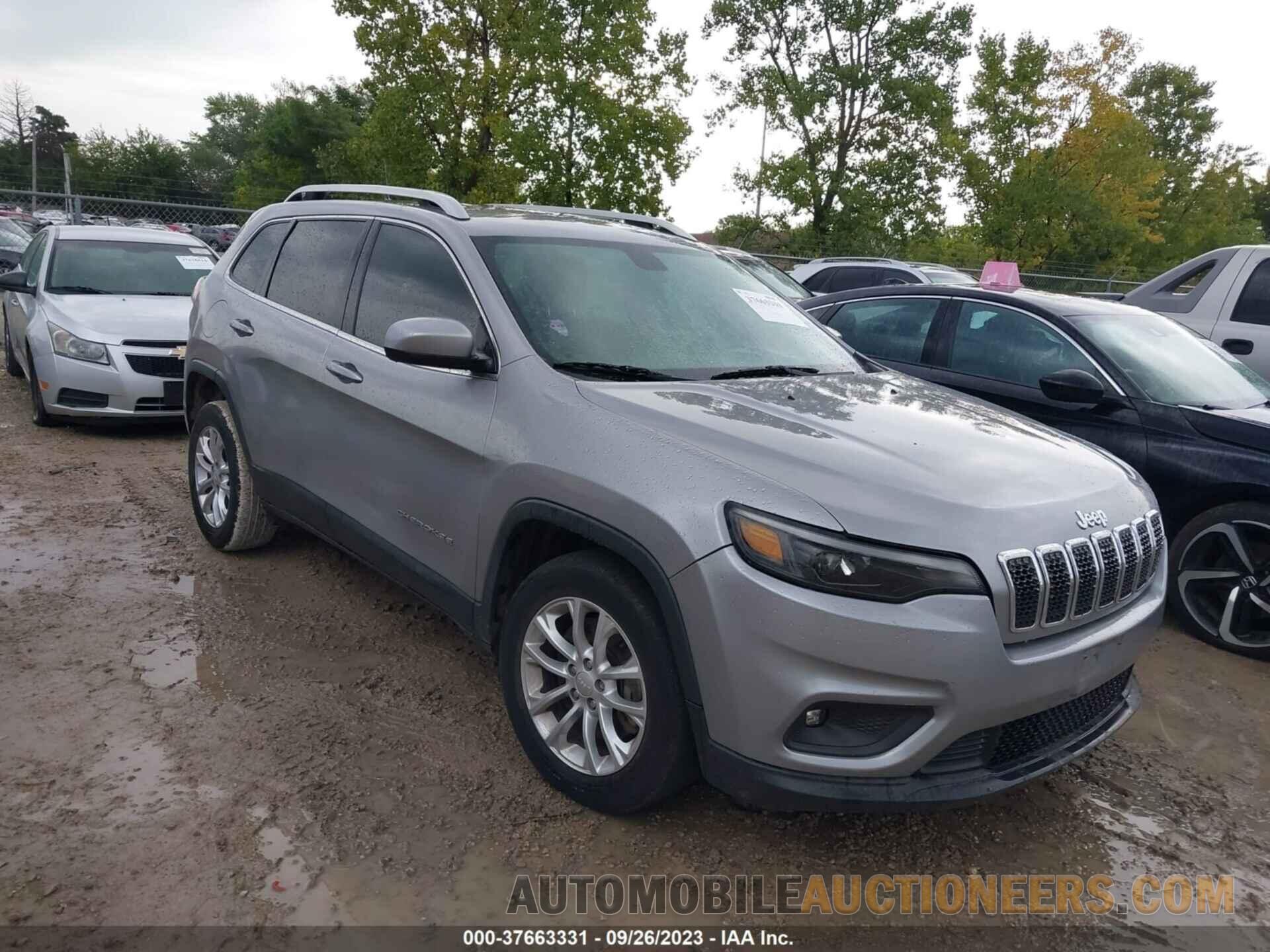 1C4PJLCB5KD262621 JEEP CHEROKEE 2019