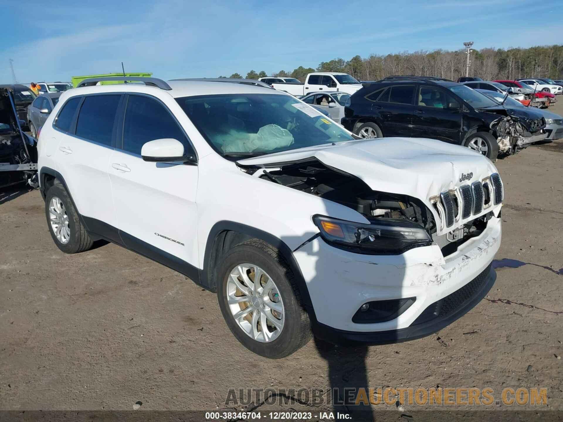 1C4PJLCB5KD466318 JEEP CHEROKEE 2019