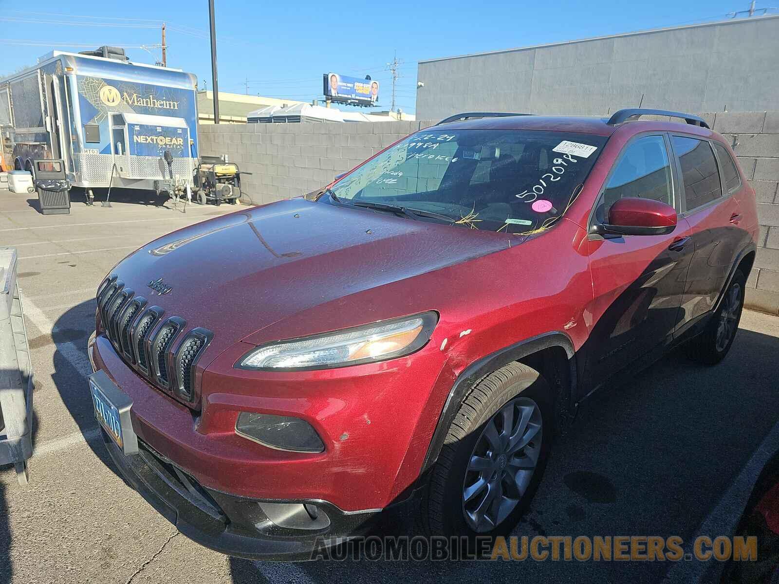 1C4PJLCB6JD615382 Jeep Cherokee 2018