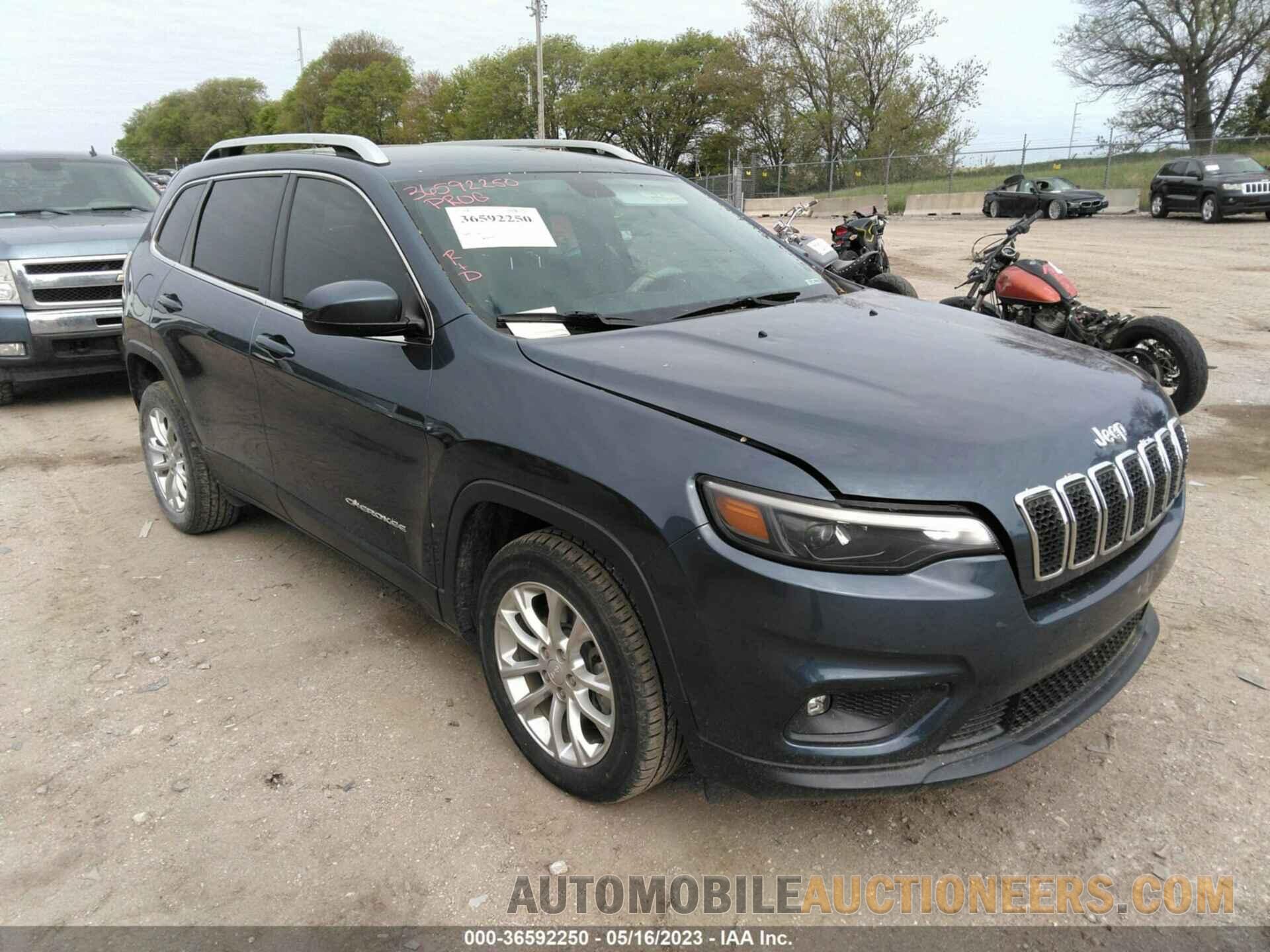 1C4PJLCB6KD366082 JEEP CHEROKEE 2019