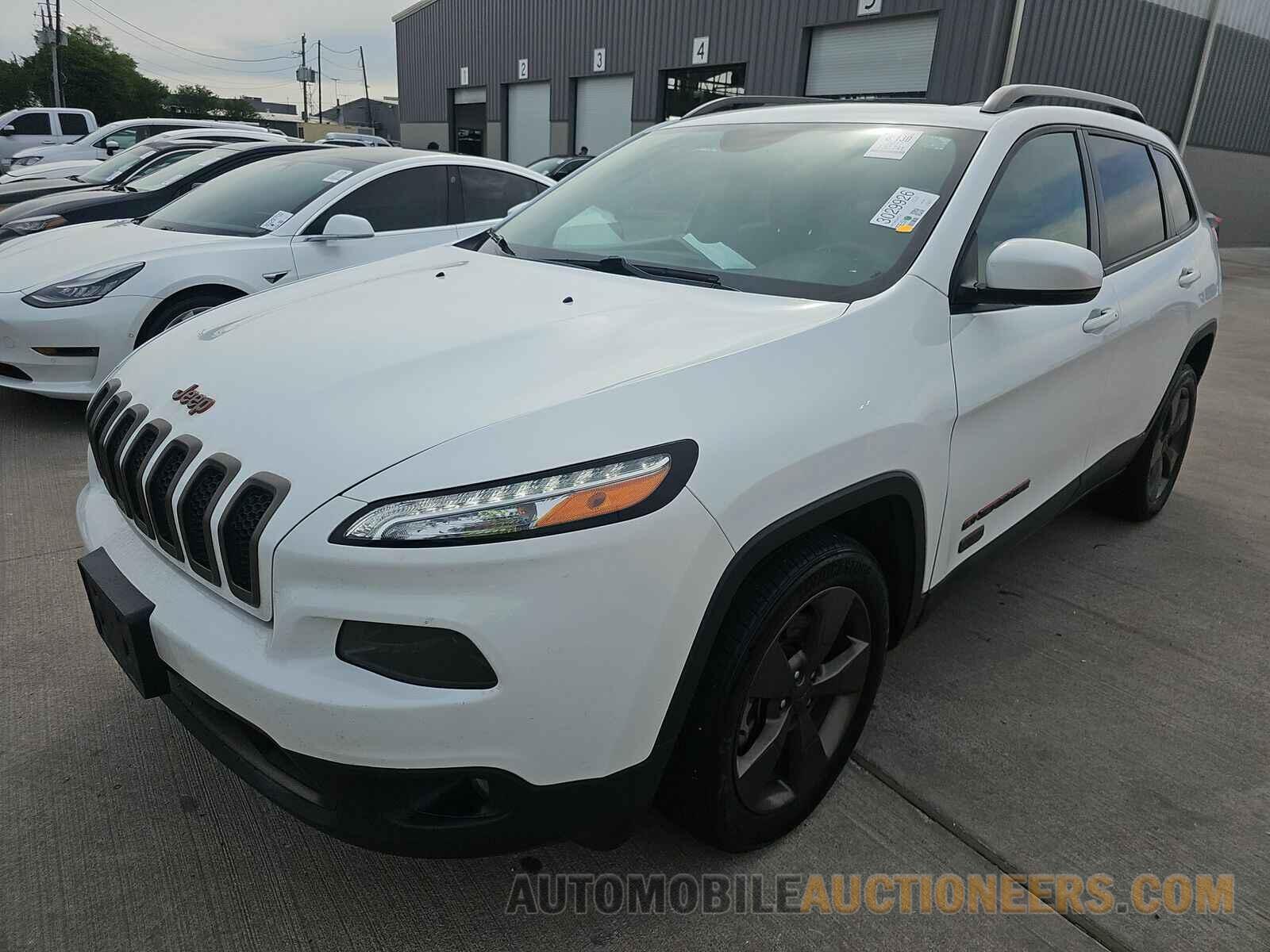 1C4PJLCB7HW547740 Jeep Cherokee 2017