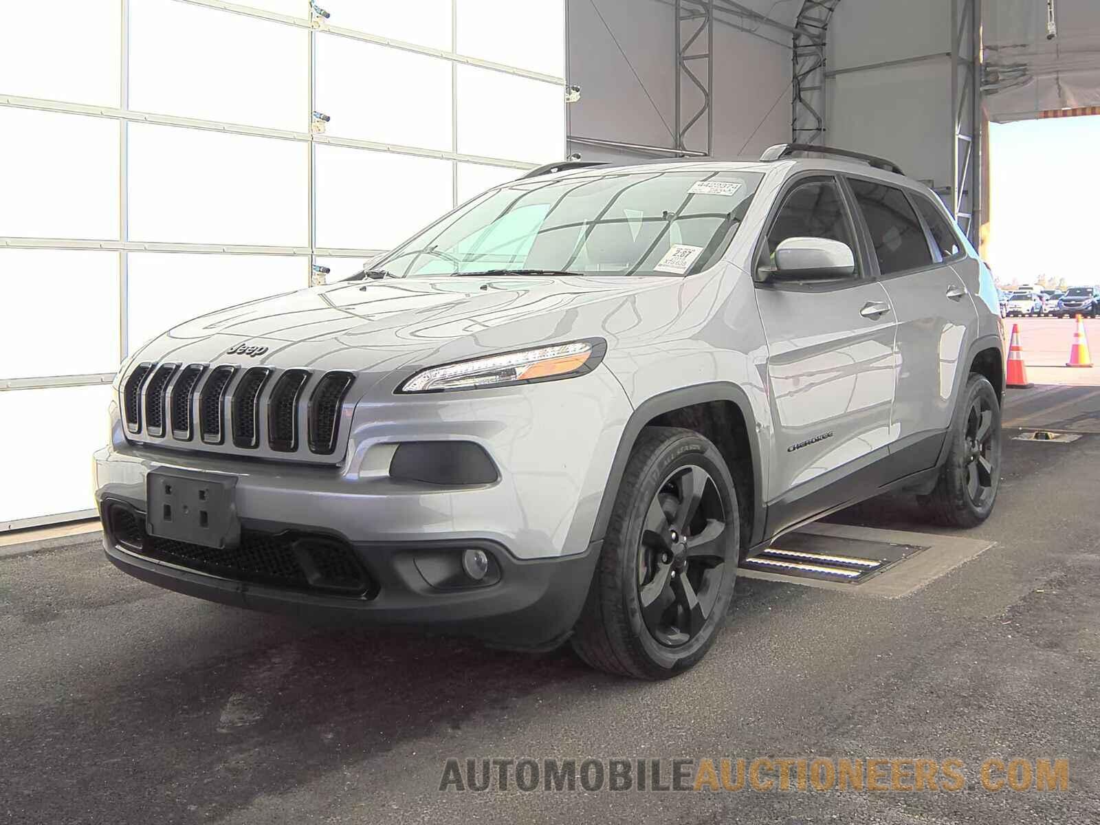 1C4PJLCB7JD576690 Jeep Cherokee 2018