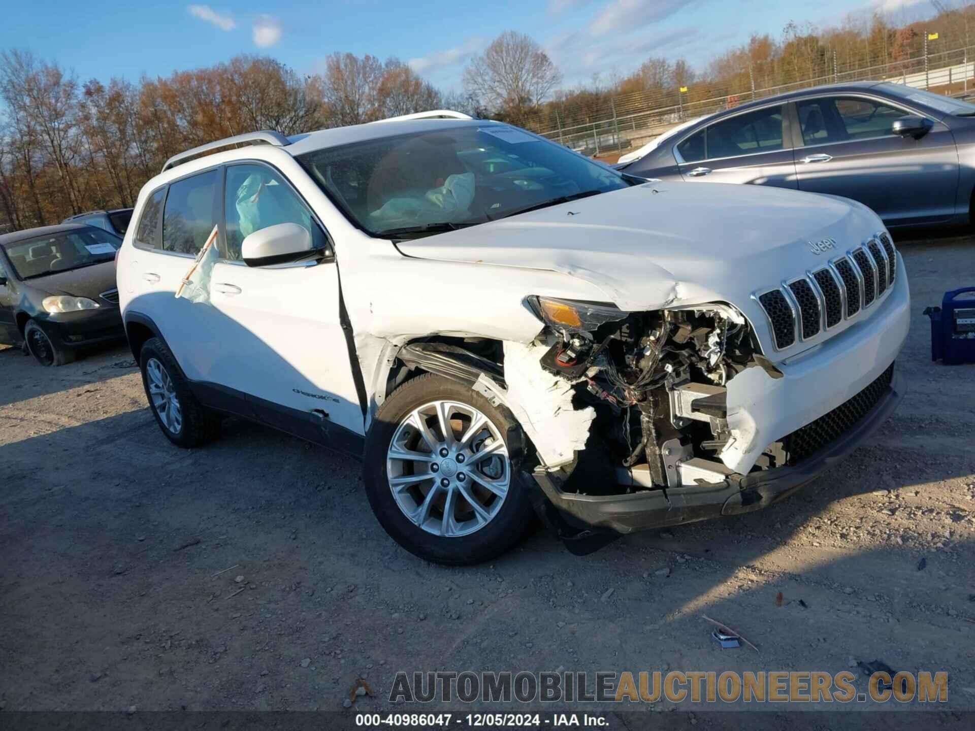 1C4PJLCB7KD297063 JEEP CHEROKEE 2019