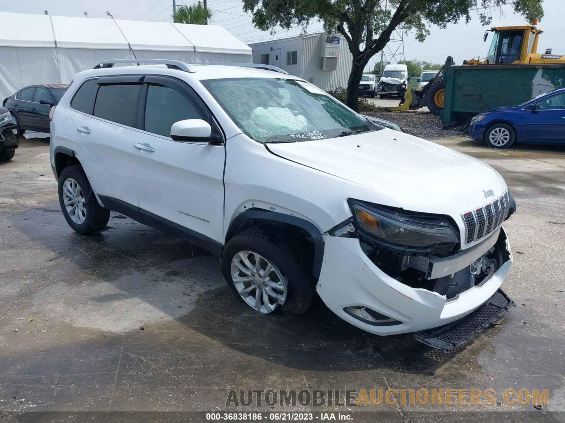 1C4PJLCB7KD462464 JEEP CHEROKEE 2019