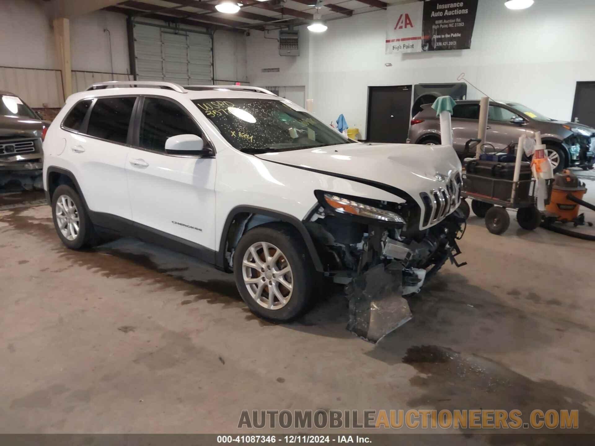 1C4PJLCB8HW663027 JEEP CHEROKEE 2017