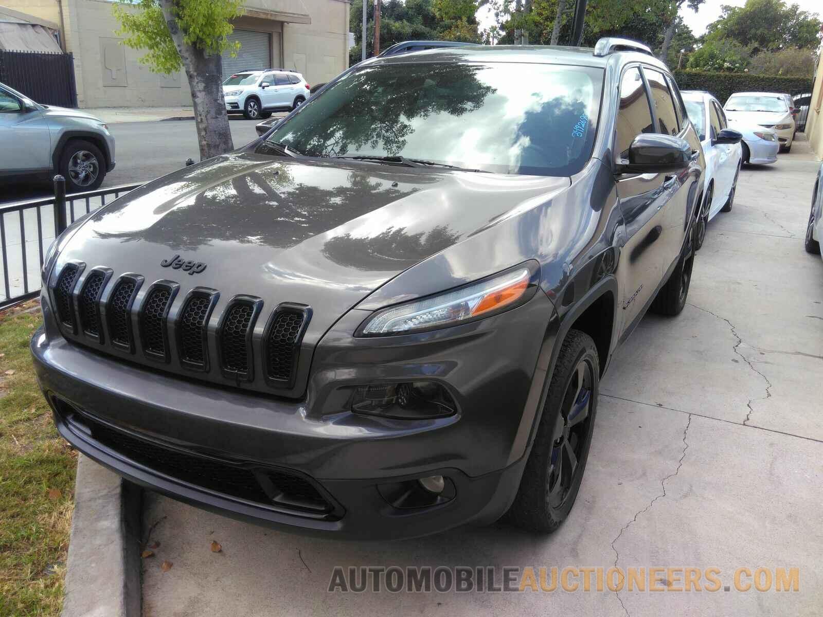 1C4PJLCB8JD563480 Jeep Cherokee 2018