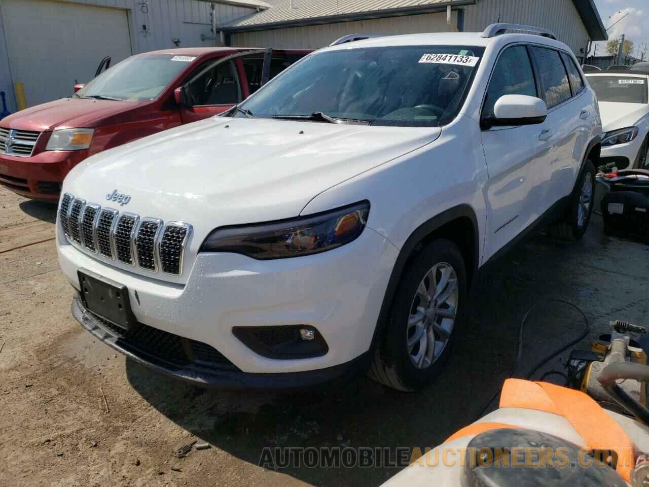 1C4PJLCB8KD115824 JEEP CHEROKEE 2019