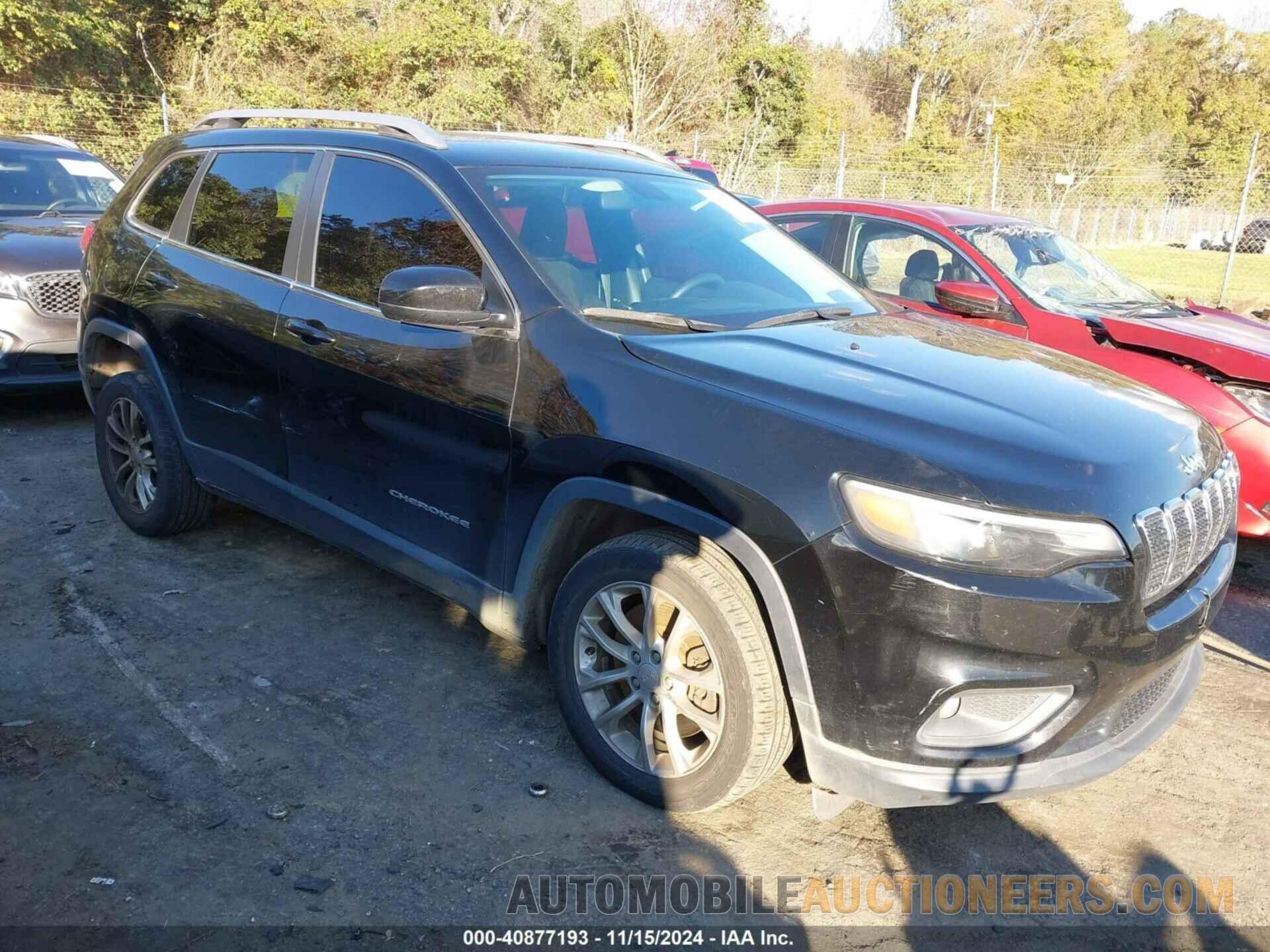 1C4PJLCB8KD187302 JEEP CHEROKEE 2019