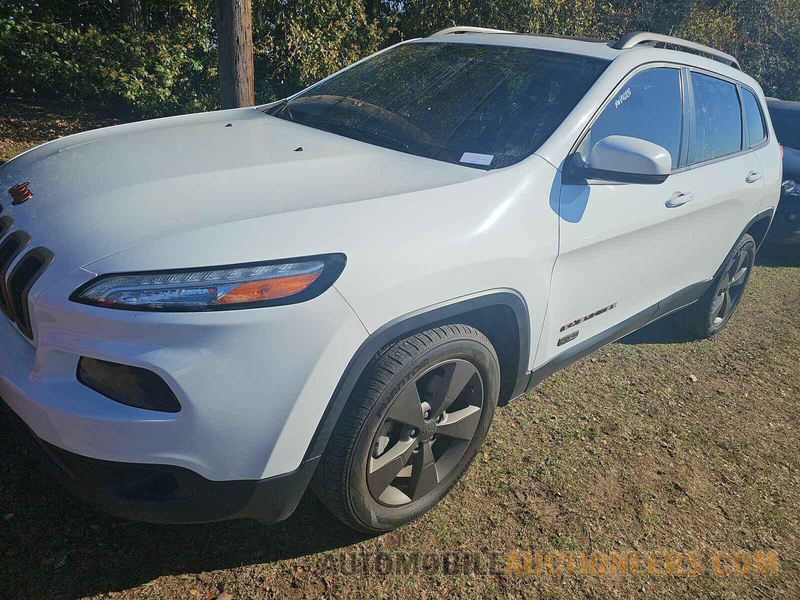 1C4PJLCS6GW287717 Jeep Cherokee 2016