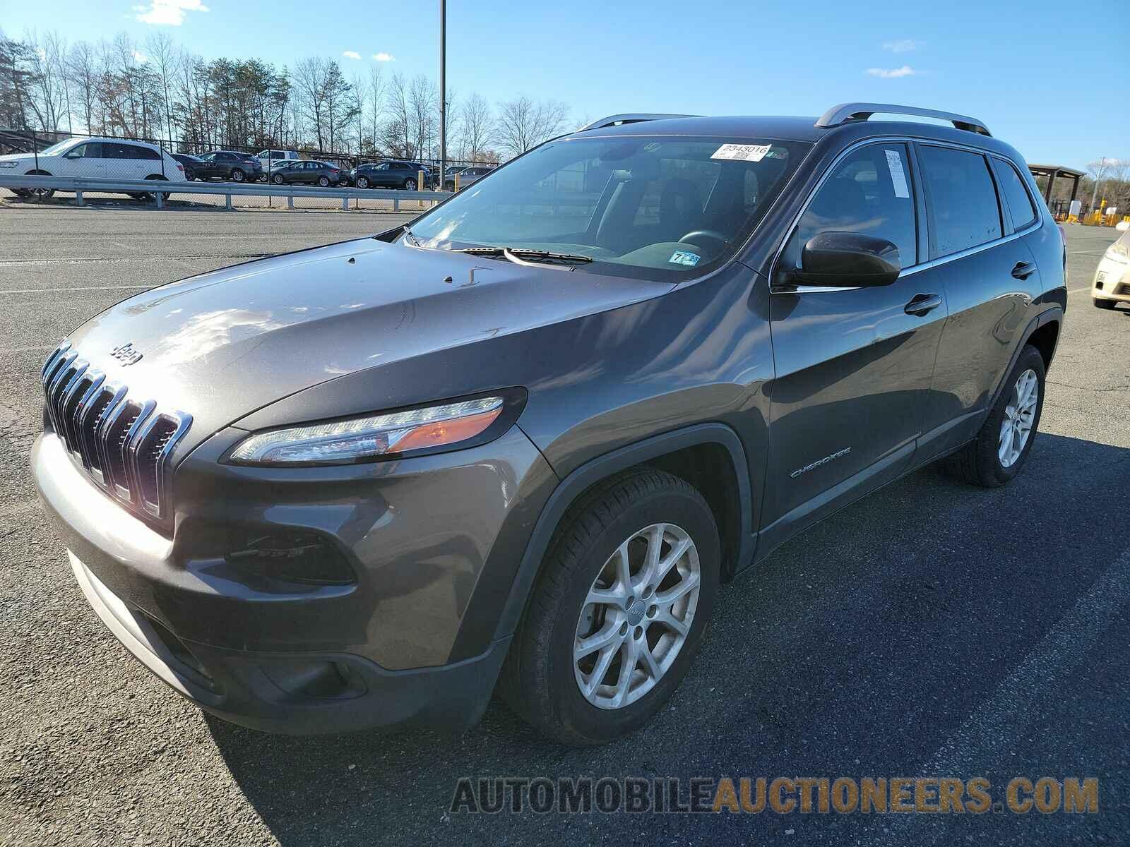 1C4PJLCS8HW502631 Jeep Cherokee 2017