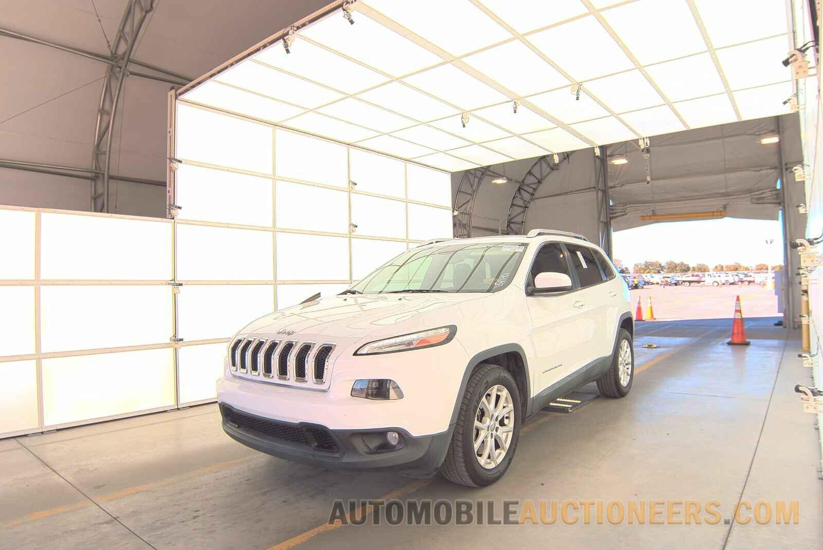 1C4PJLCSXFW560639 Jeep Cherokee 2015