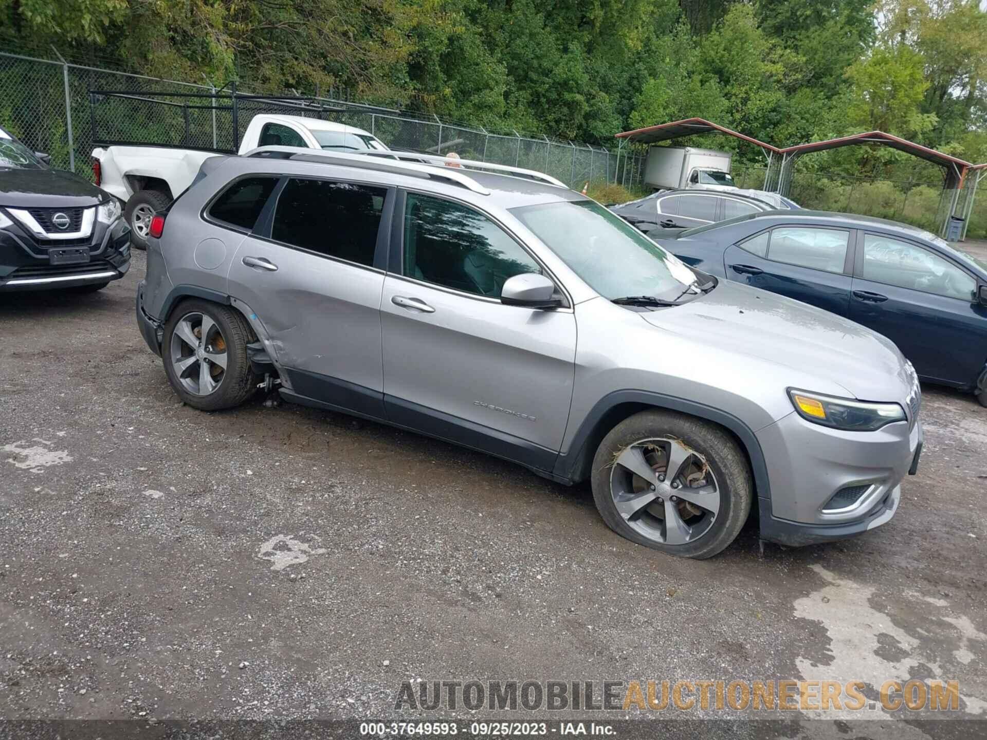 1C4PJLDB4KD300368 JEEP CHEROKEE 2019