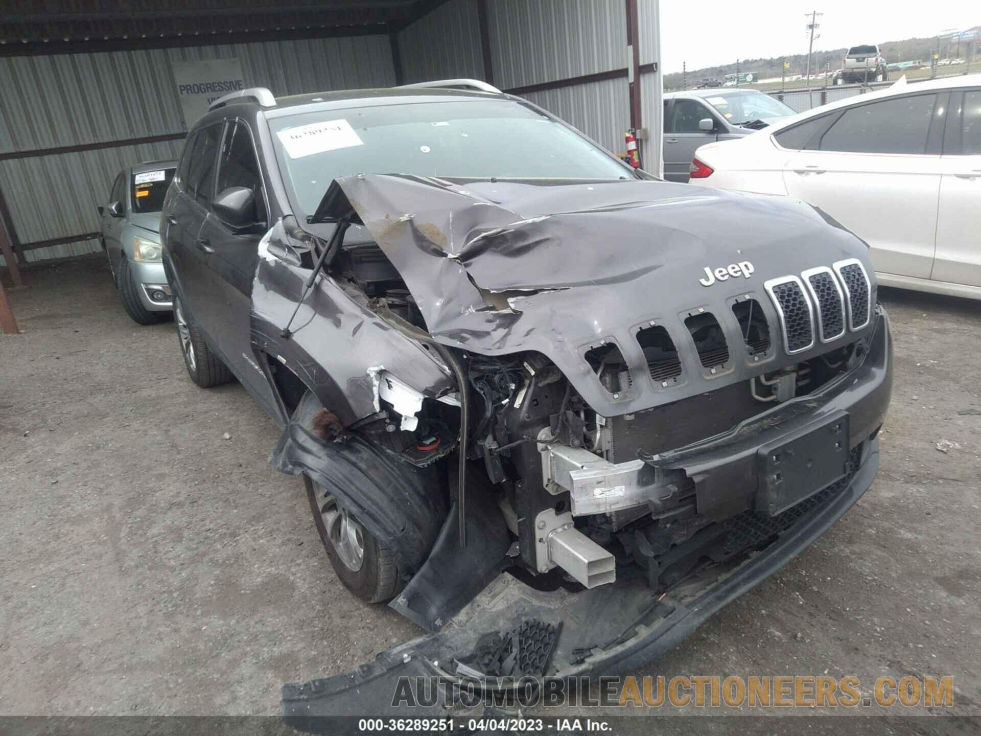 1C4PJLLB2KD202800 JEEP CHEROKEE 2019