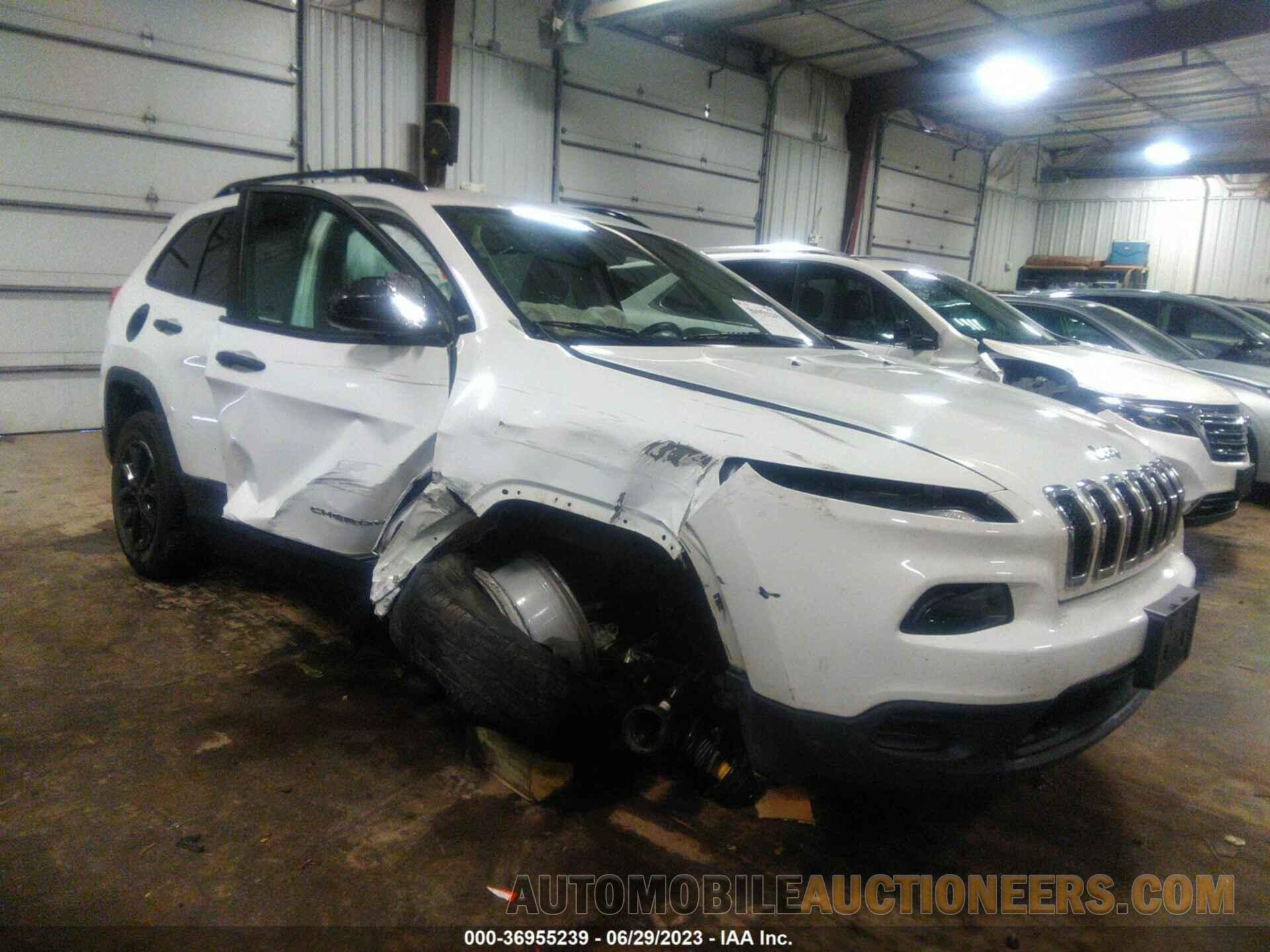 1C4PJMAB4JD555725 JEEP CHEROKEE 2018