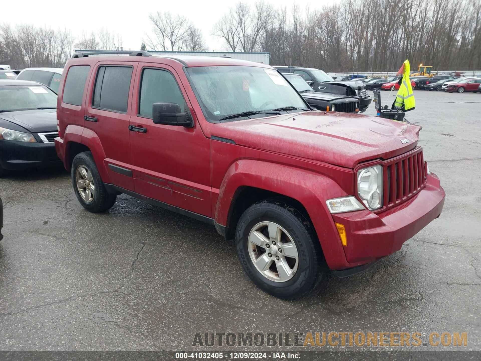 1C4PJMAK0CW135175 JEEP LIBERTY 2012