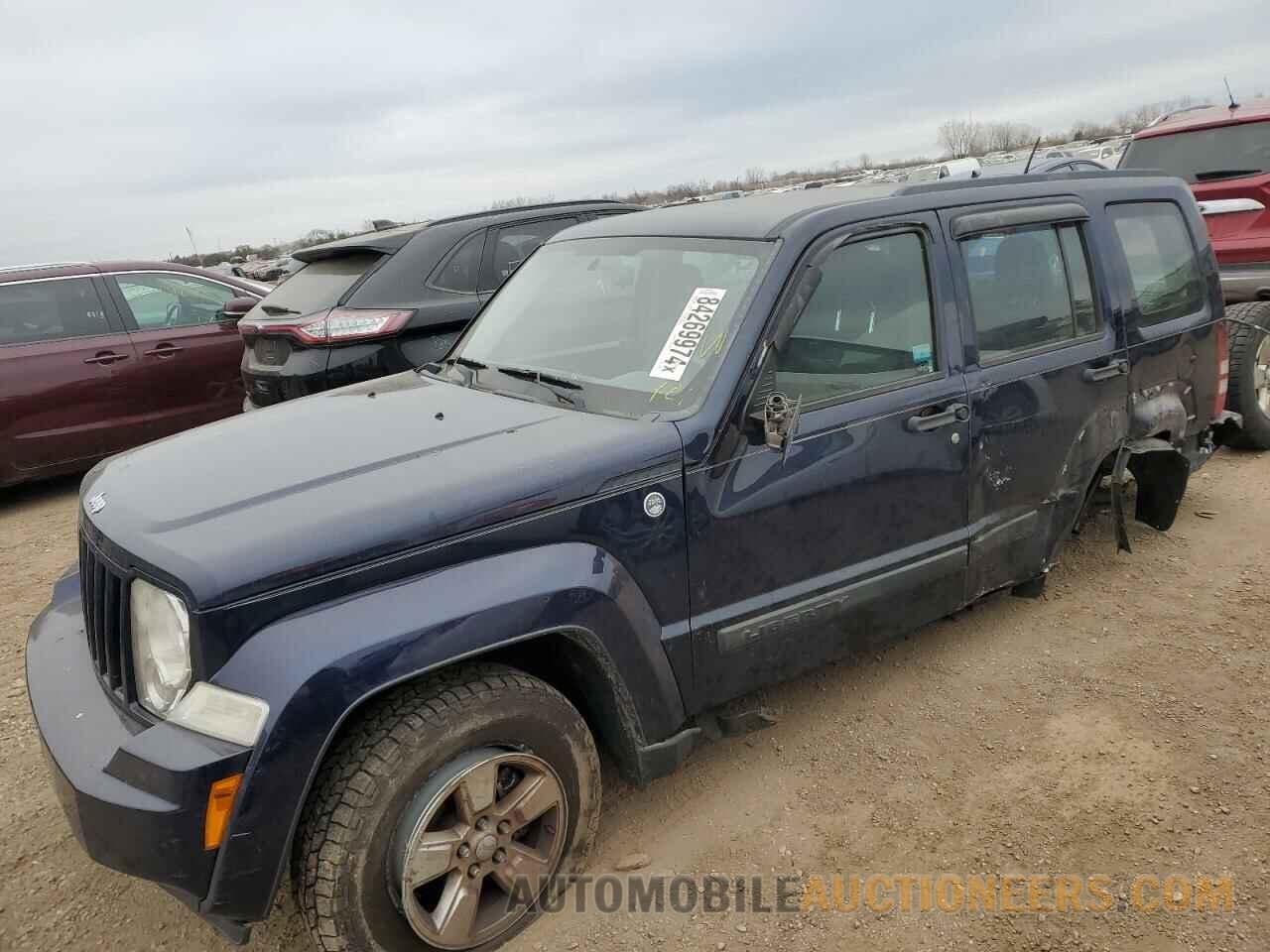 1C4PJMAK1CW215424 JEEP LIBERTY 2012