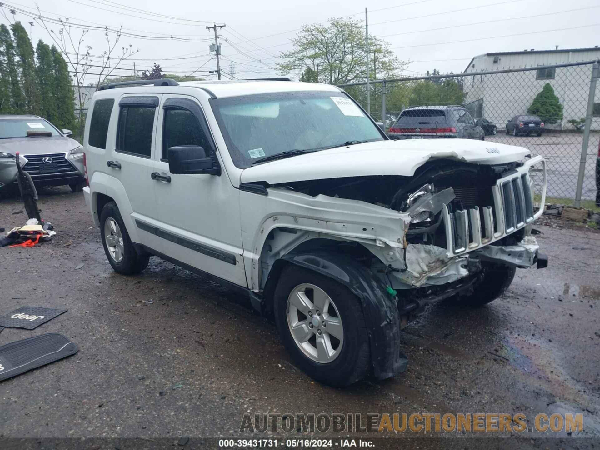 1C4PJMAK2CW147134 JEEP LIBERTY 2012