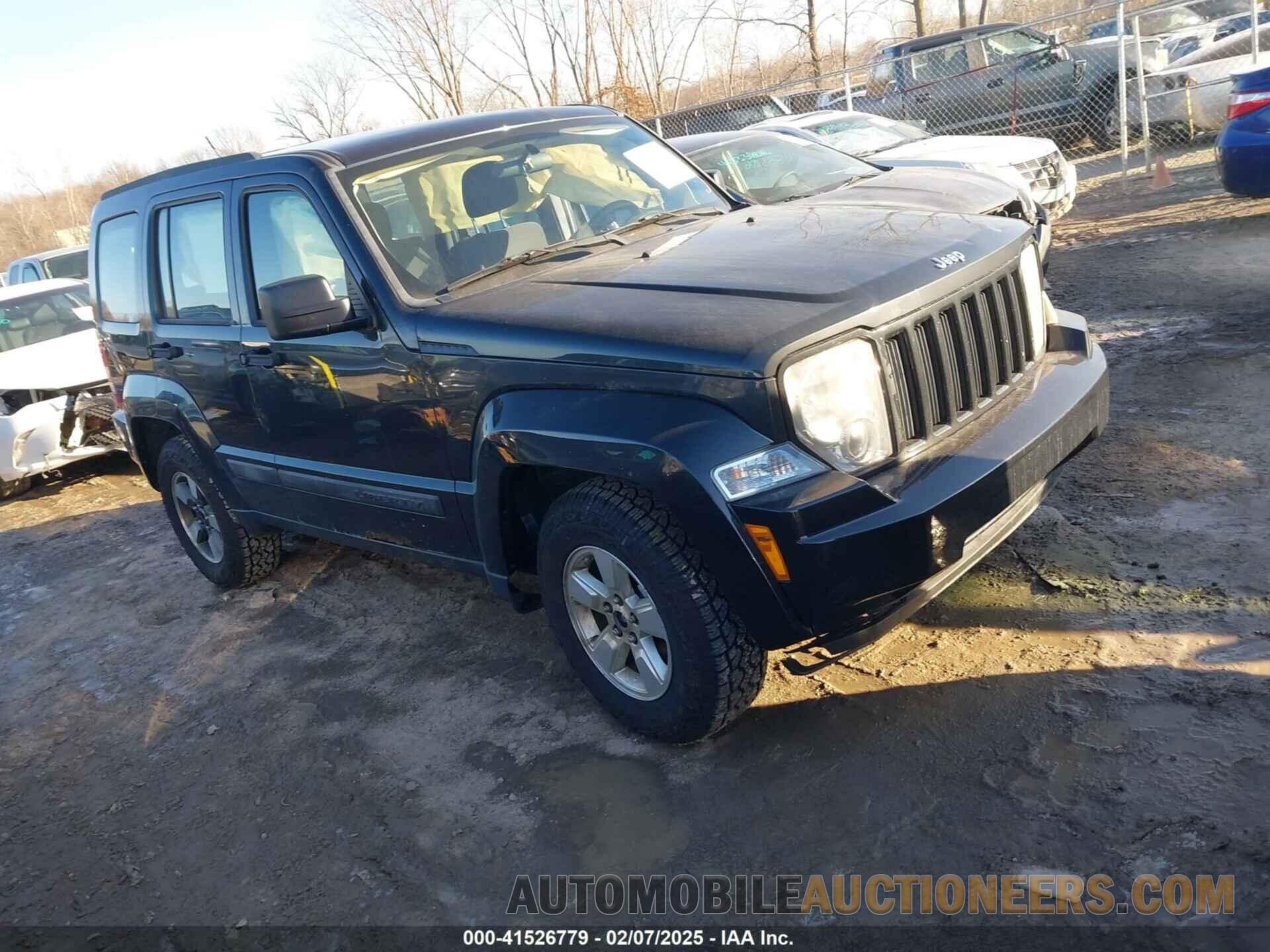 1C4PJMAK2CW183373 JEEP LIBERTY 2012