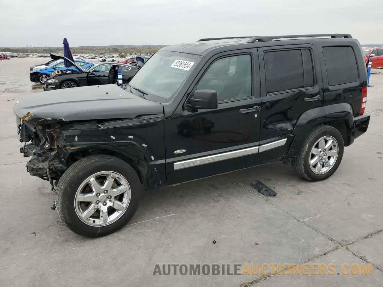 1C4PJMAK2CW187195 JEEP LIBERTY 2012