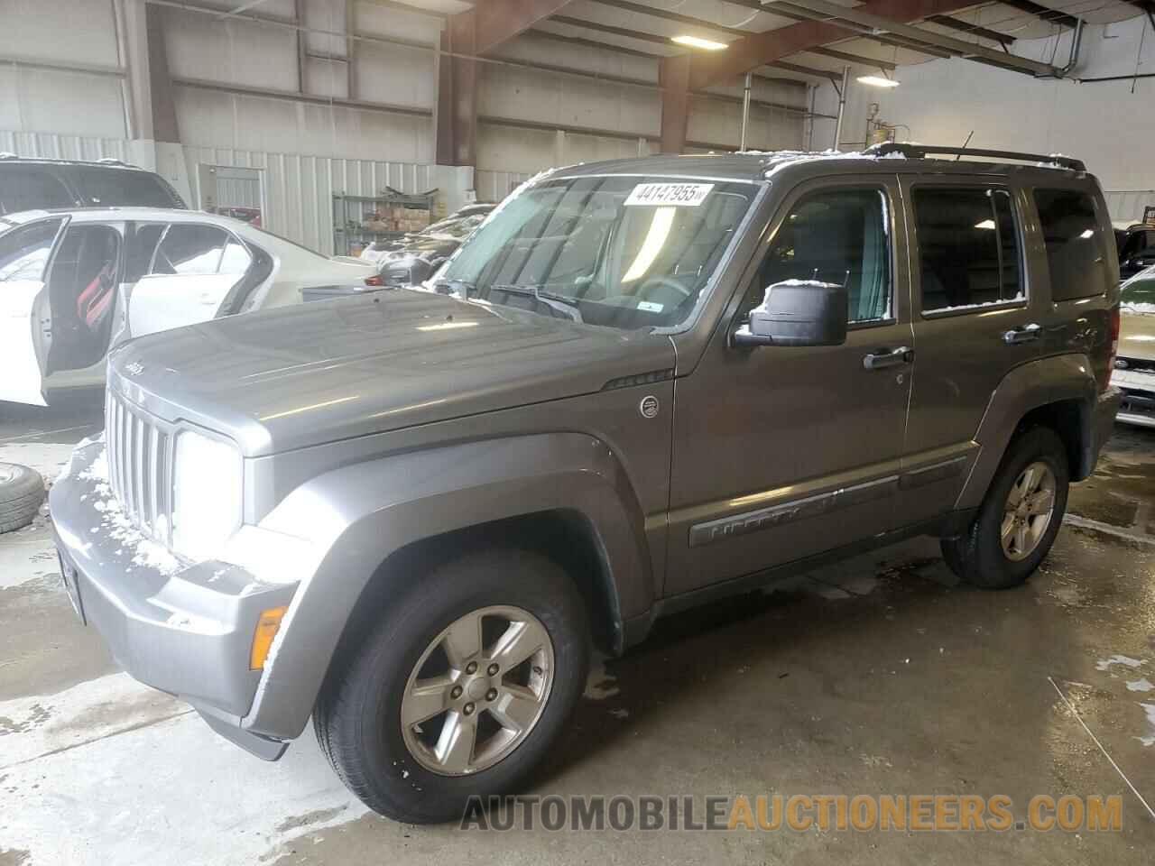 1C4PJMAK3CW127622 JEEP LIBERTY 2012