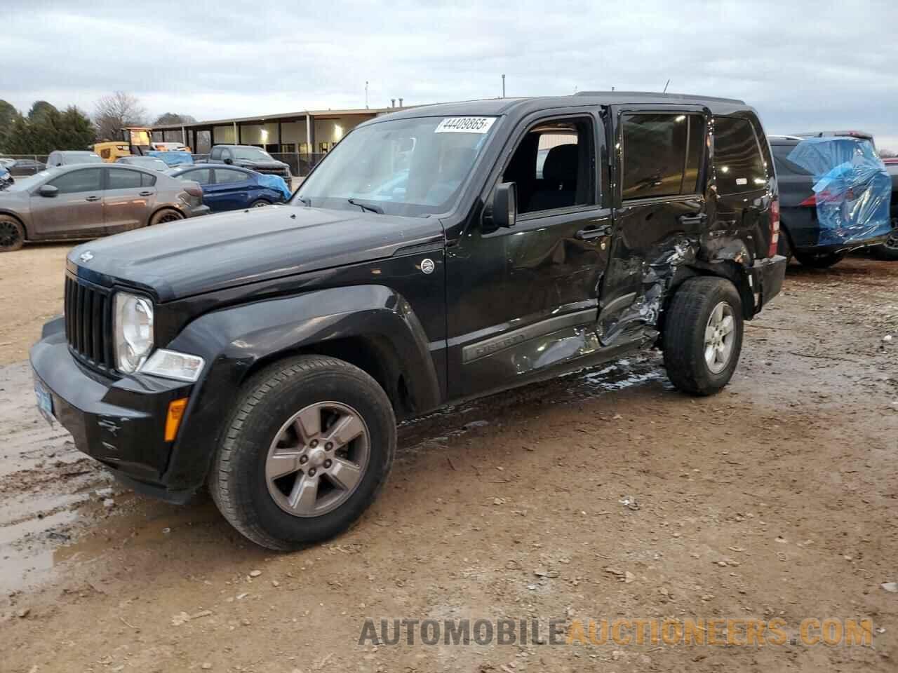 1C4PJMAK3CW151077 JEEP LIBERTY 2012