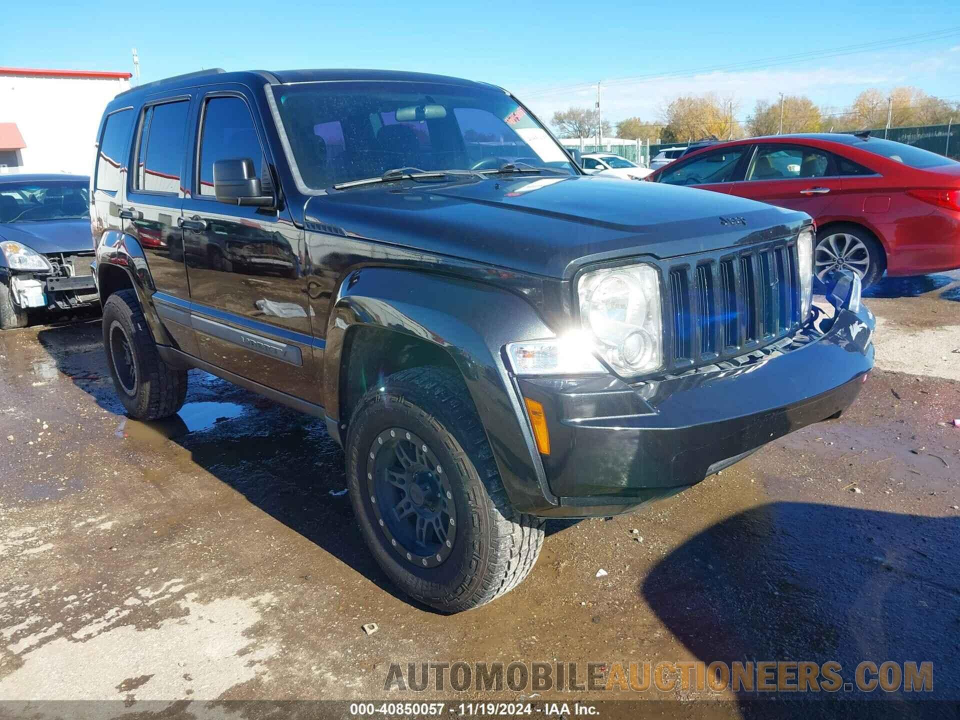 1C4PJMAK6CW138002 JEEP LIBERTY 2012