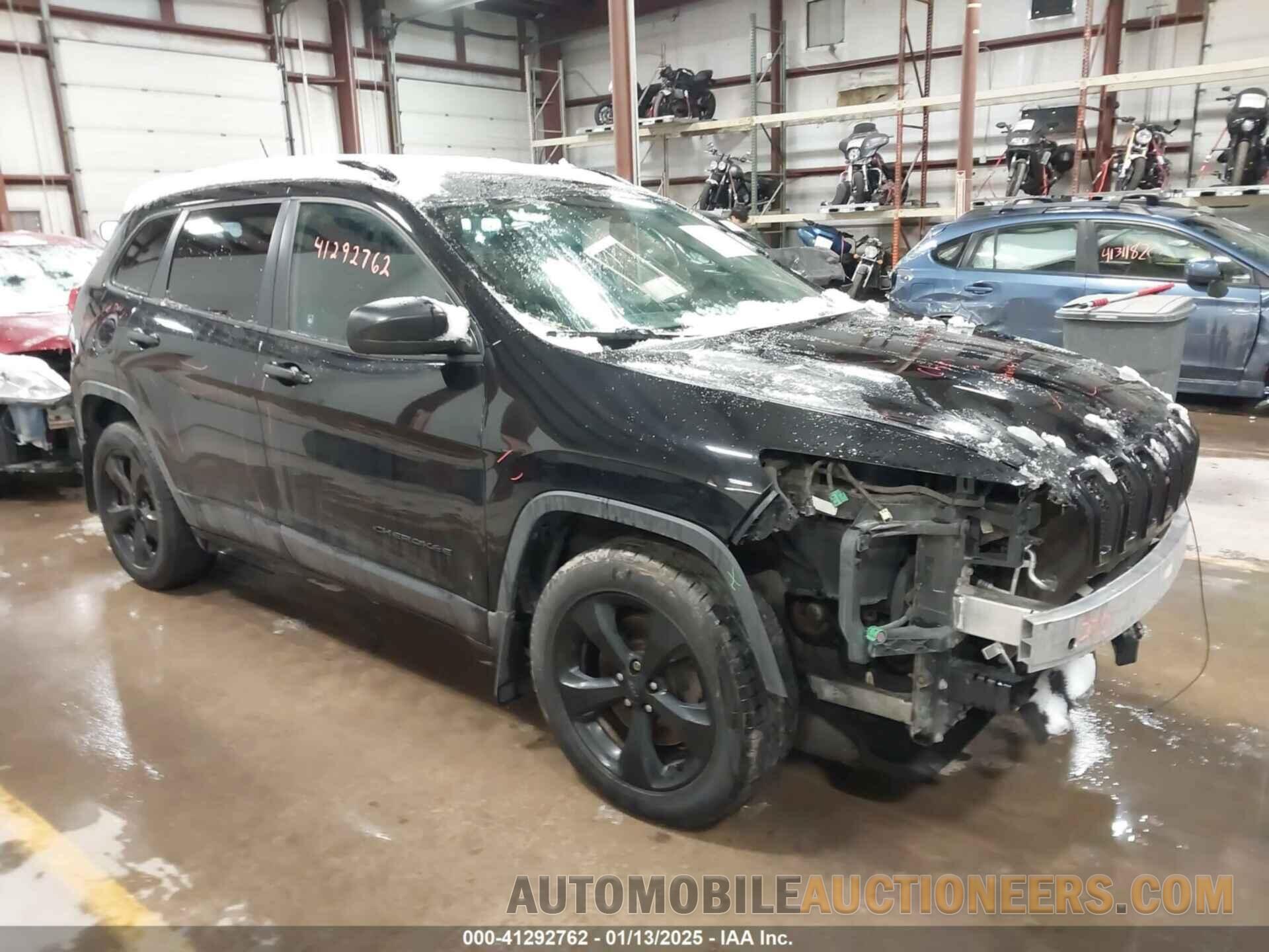 1C4PJMAS4HW542682 JEEP CHEROKEE 2017