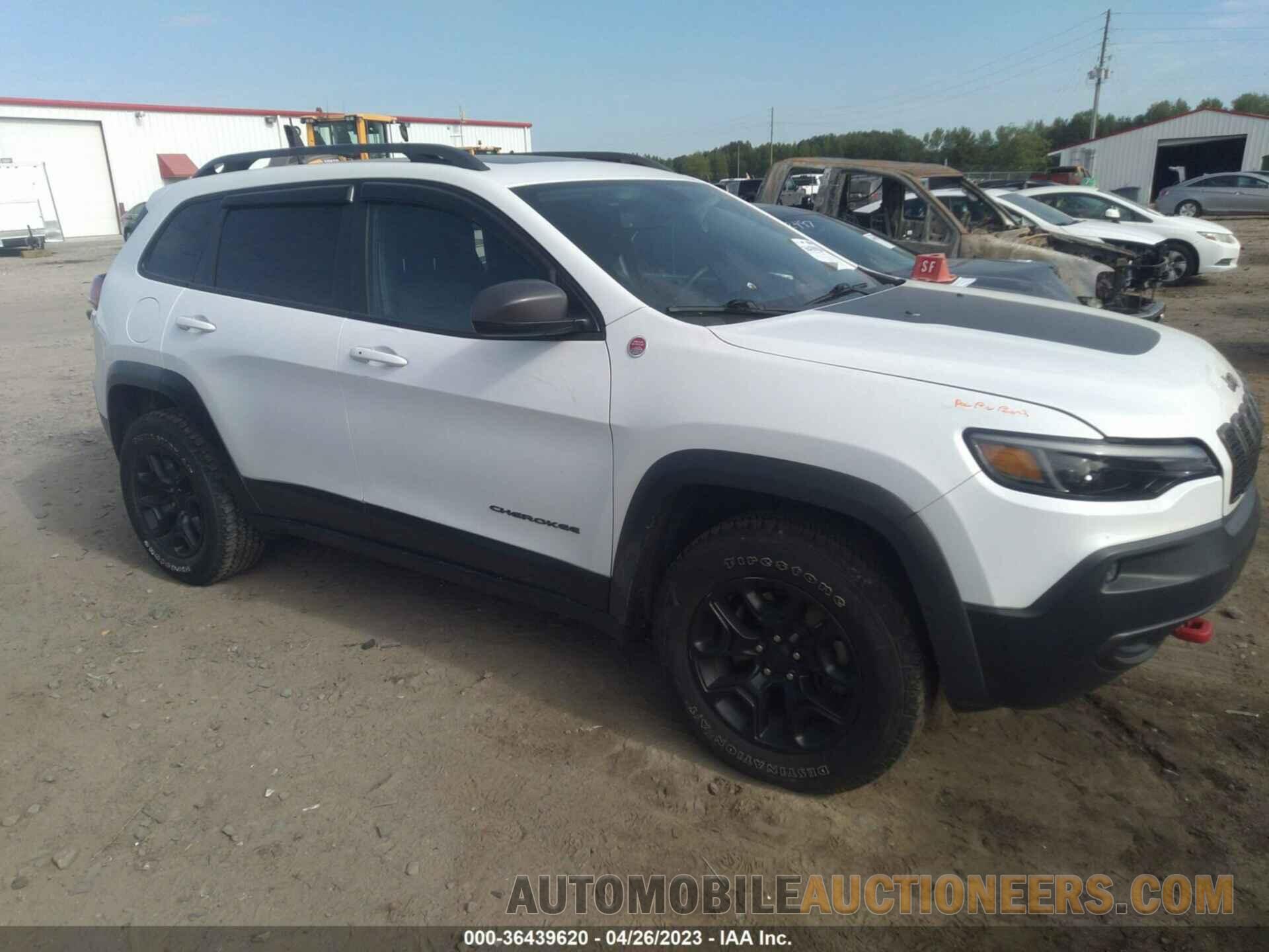 1C4PJMBNXKD224898 JEEP CHEROKEE 2019