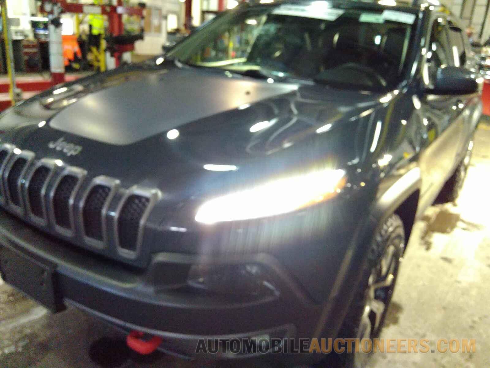 1C4PJMBS0HW626139 Jeep Cherokee 2017