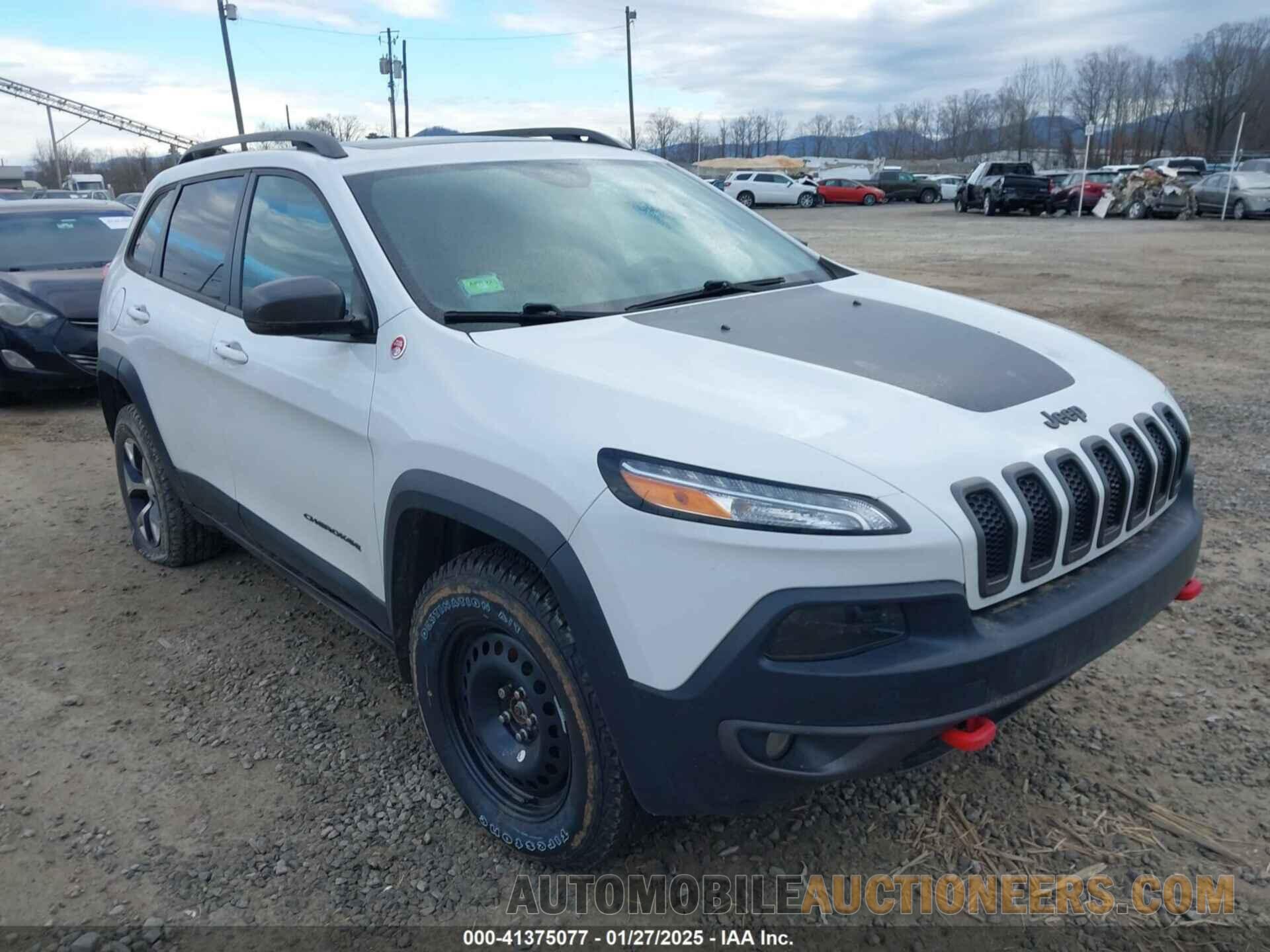 1C4PJMBS4HW647835 JEEP CHEROKEE 2017