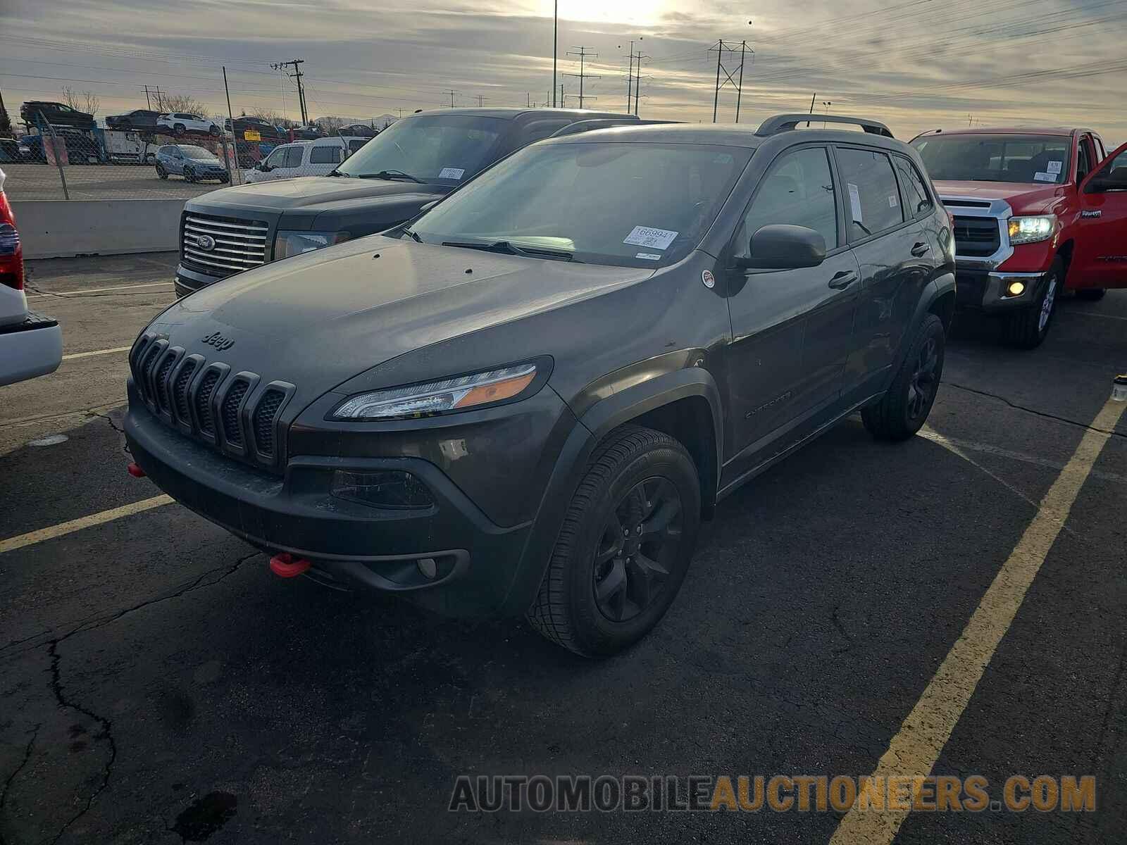 1C4PJMBX0JD521680 Jeep Cherokee 2018