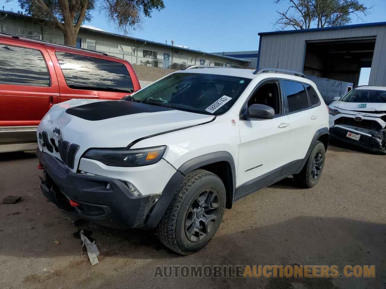 1C4PJMBX0KD106117 JEEP CHEROKEE 2019