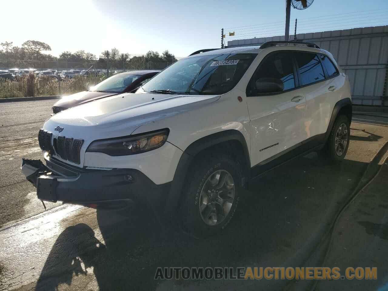 1C4PJMBX1KD361147 JEEP CHEROKEE 2019