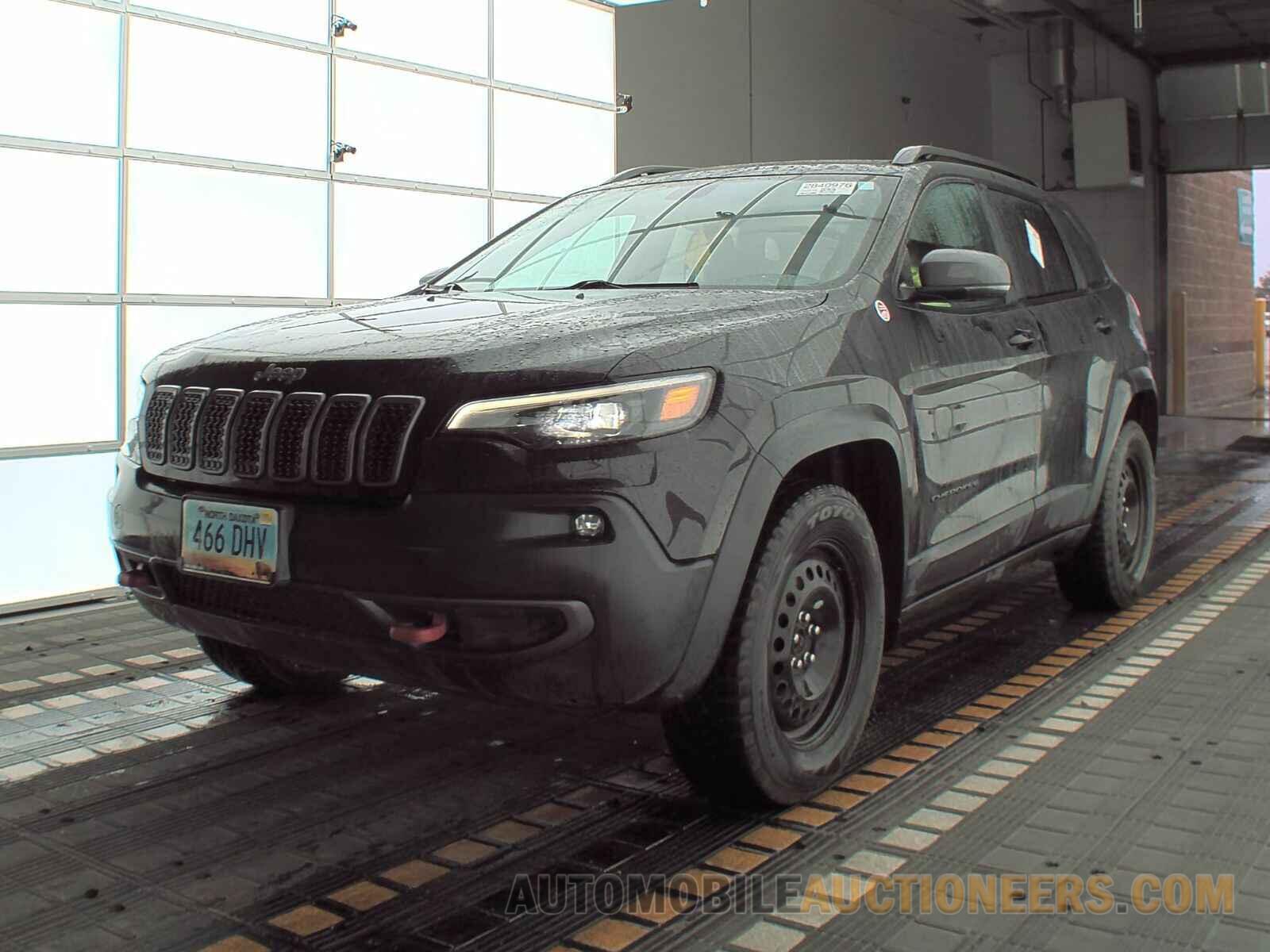 1C4PJMBX3KD210276 Jeep Cherokee 2019