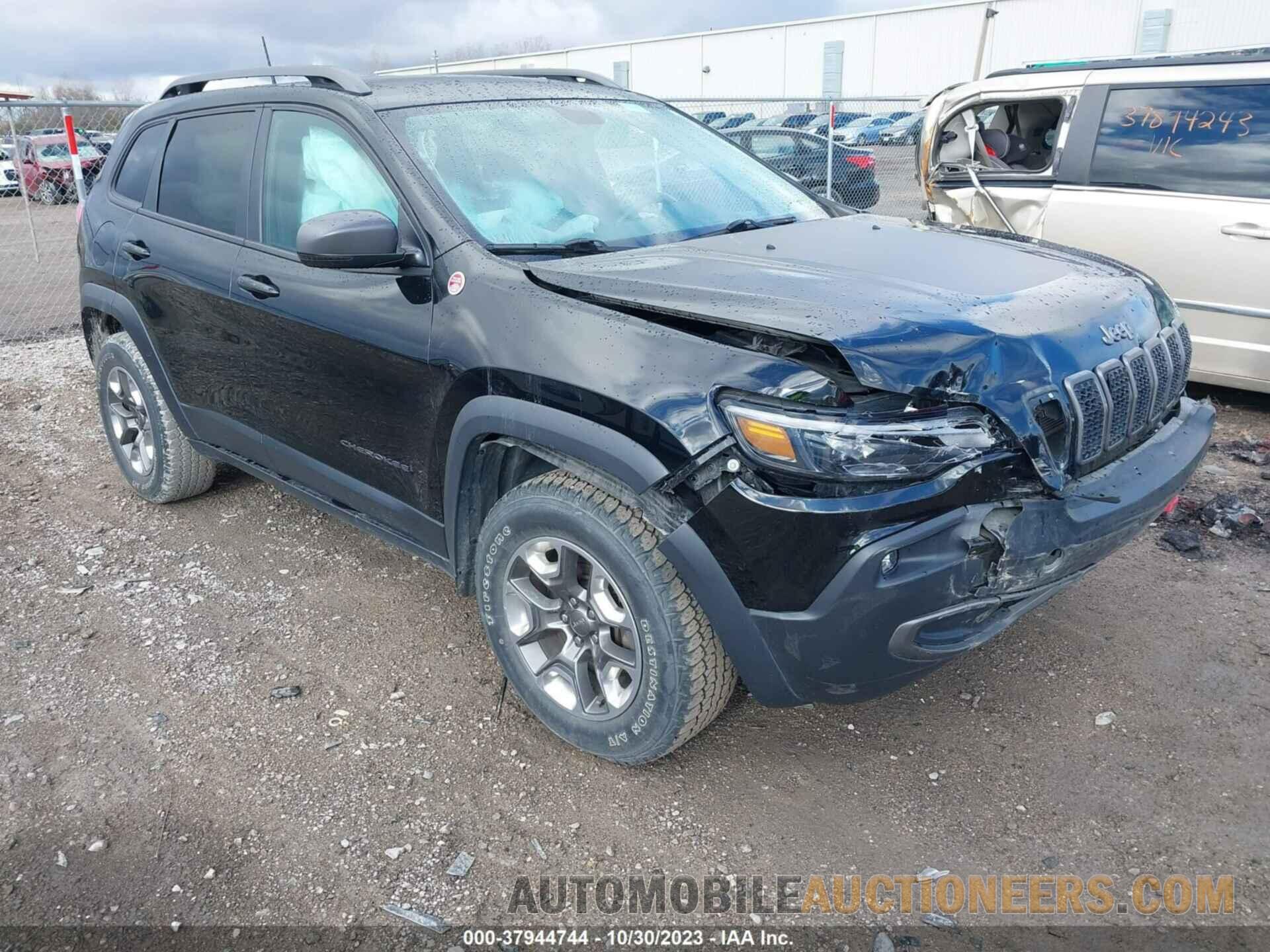 1C4PJMBX4KD385796 JEEP CHEROKEE 2019