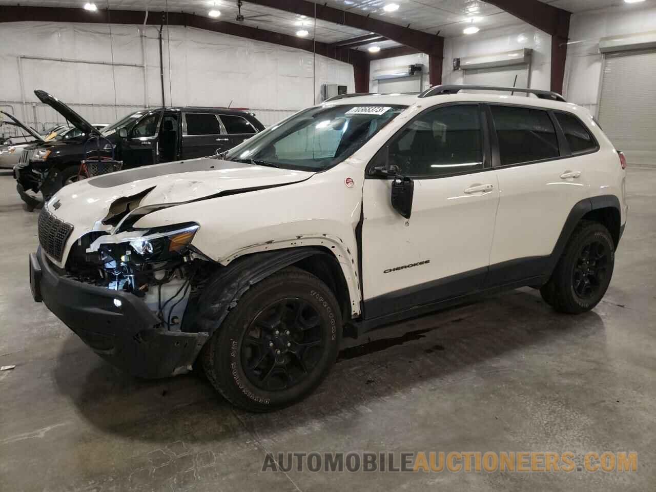 1C4PJMBX7KD105627 JEEP CHEROKEE 2019