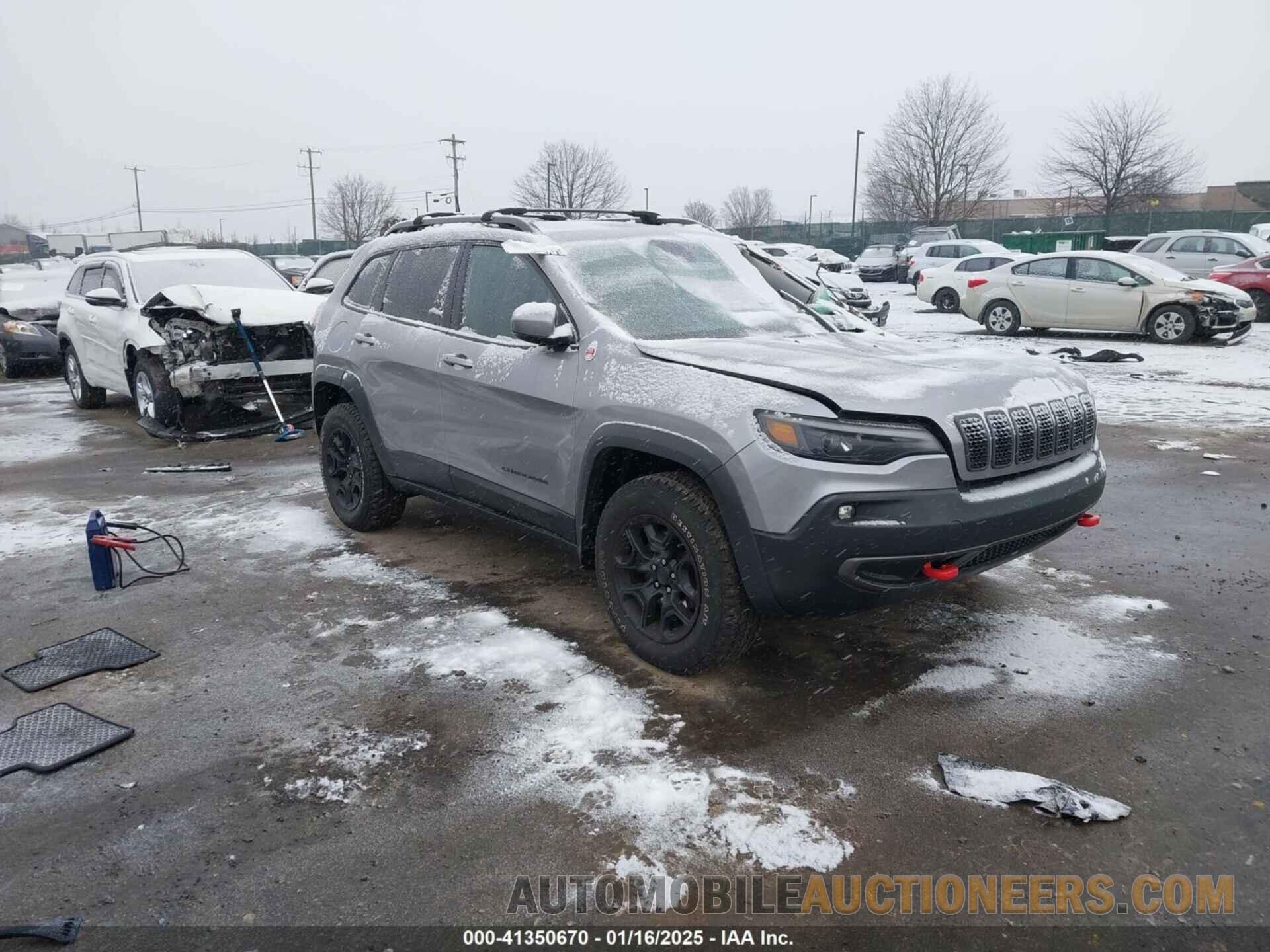 1C4PJMBX7KD118099 JEEP CHEROKEE 2019