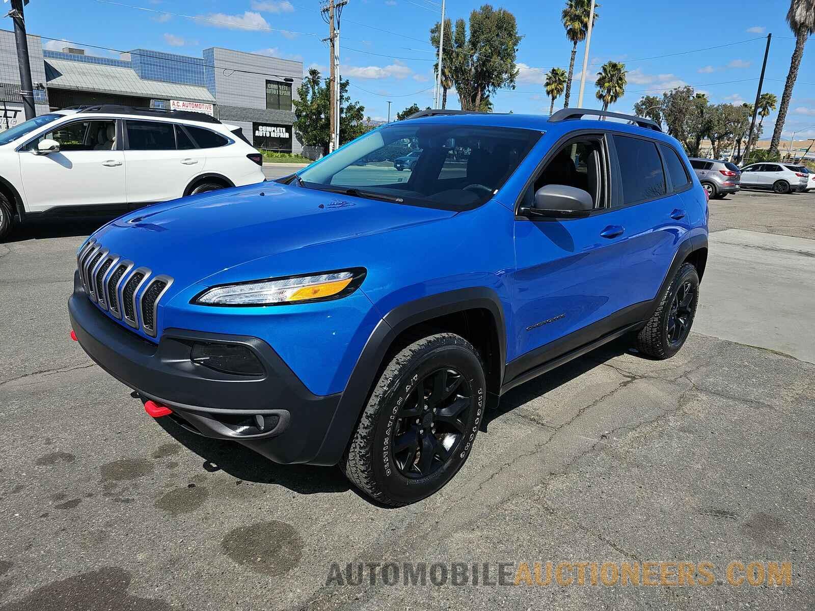 1C4PJMBX8JD507834 Jeep Cherokee 2018